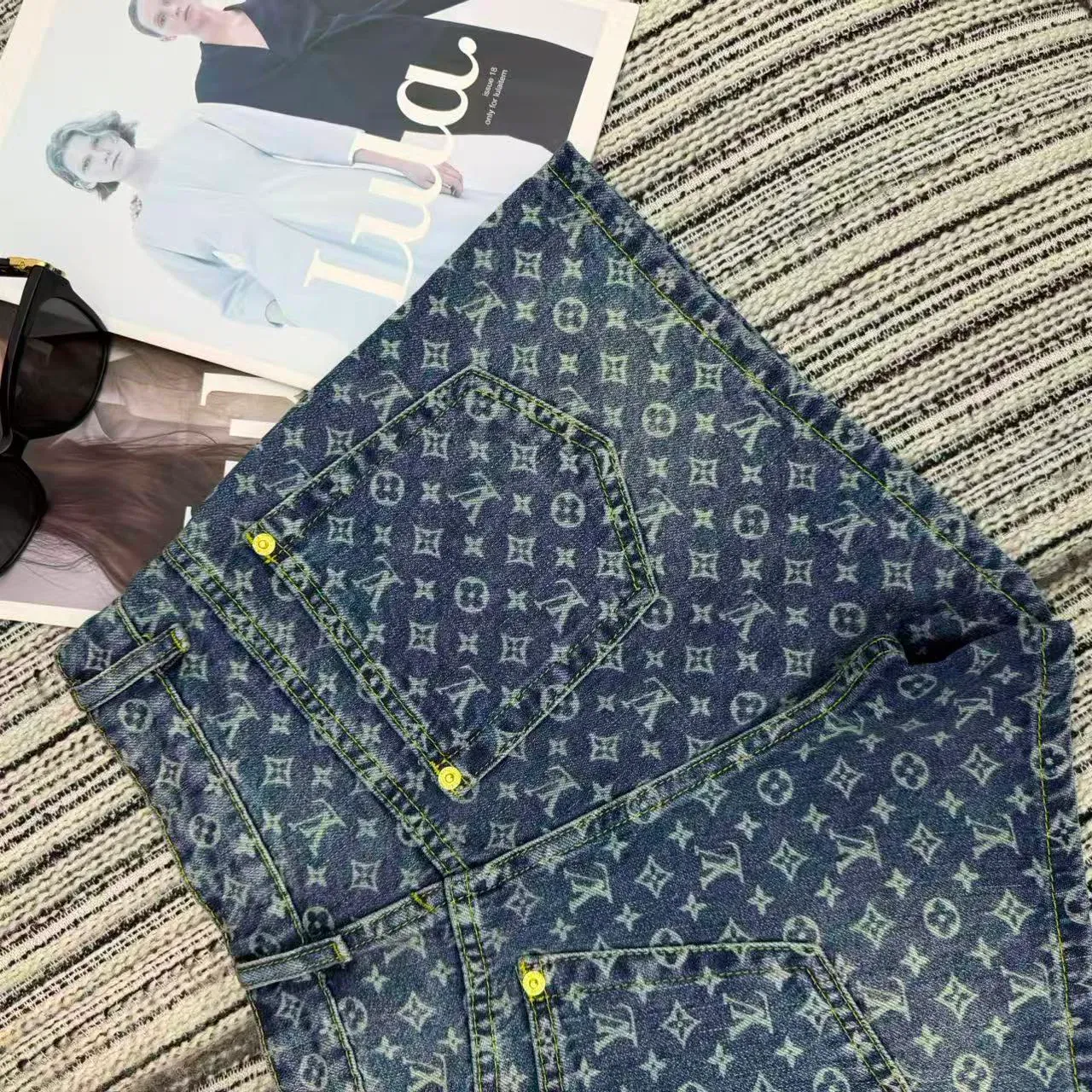 Шорты Женские Louis Vuitton 6459477