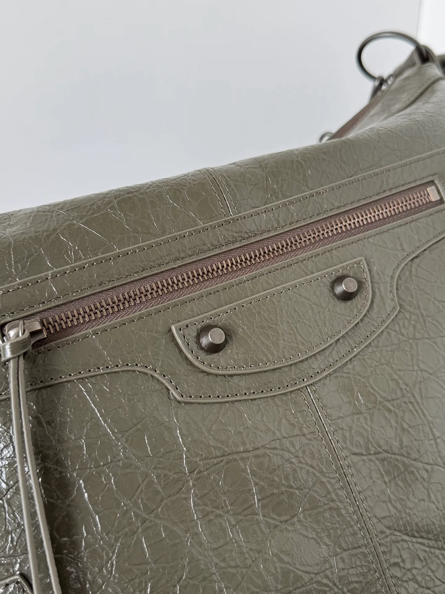 Сумки На Ремне Женские Balenciaga 11438220