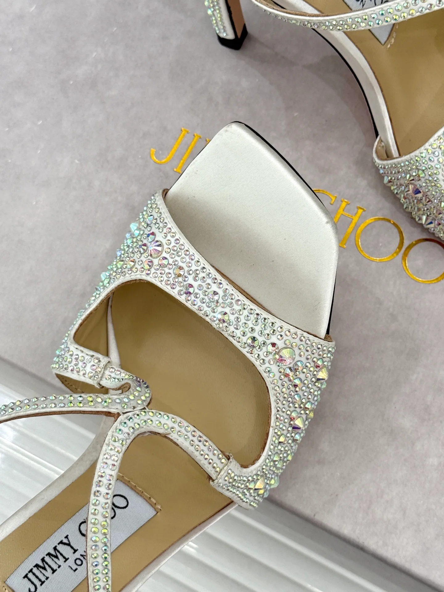 Босоножки Женские Jimmy Choo 18170304