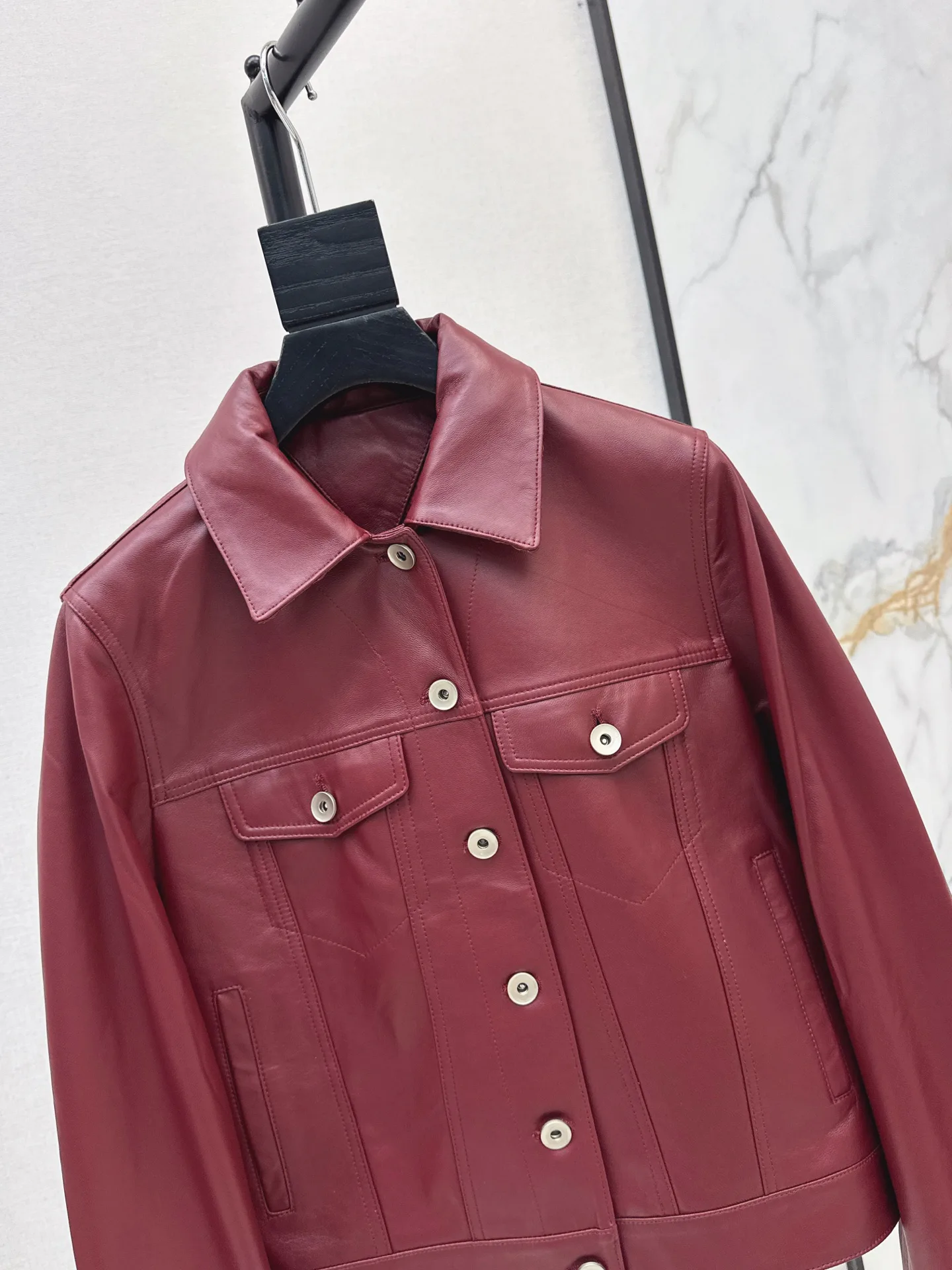 Кожаные Куртки И Дублёнки Женские Bottega Veneta 18173024