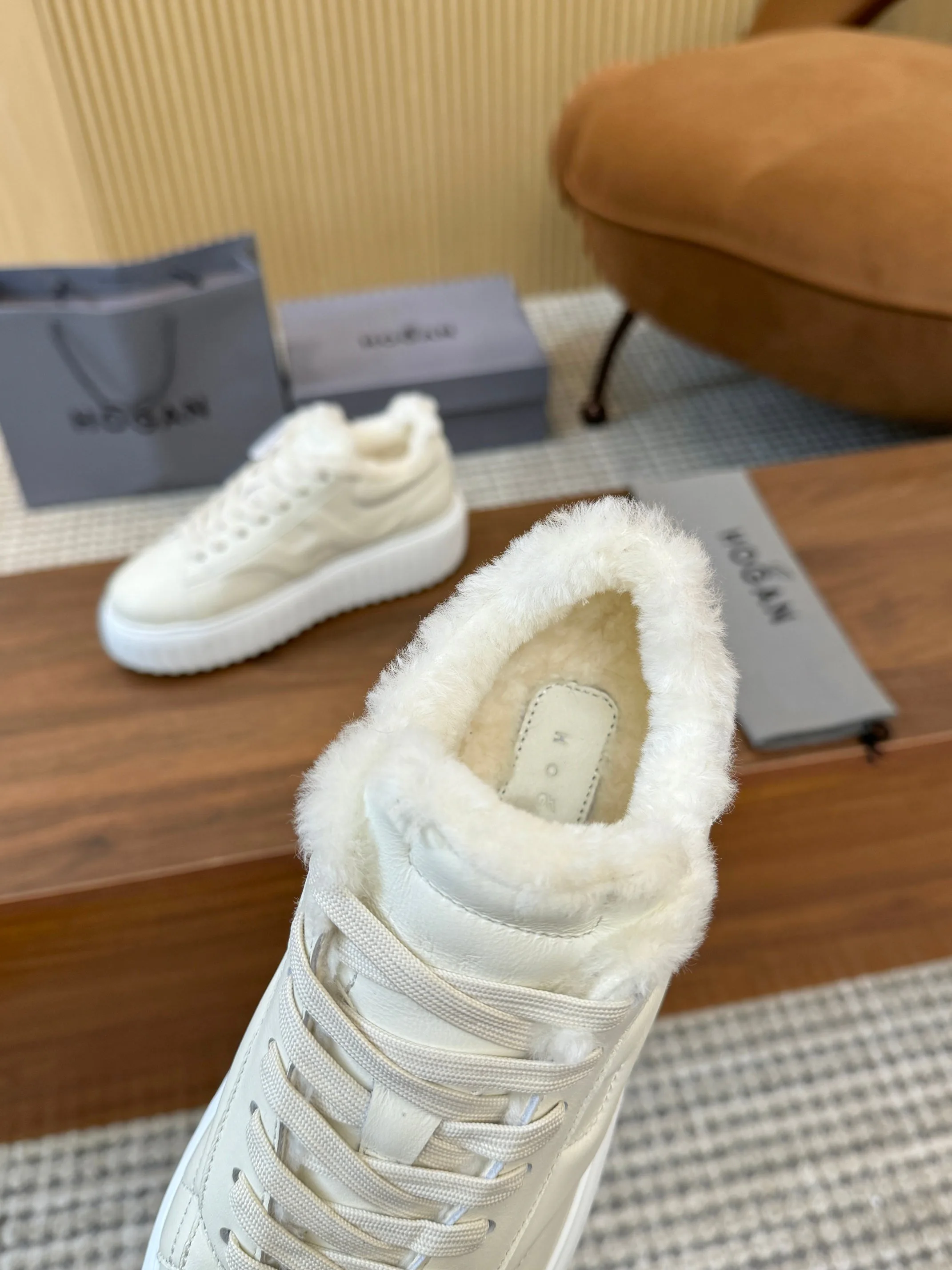 Кроссовки Женские Hogan 240191