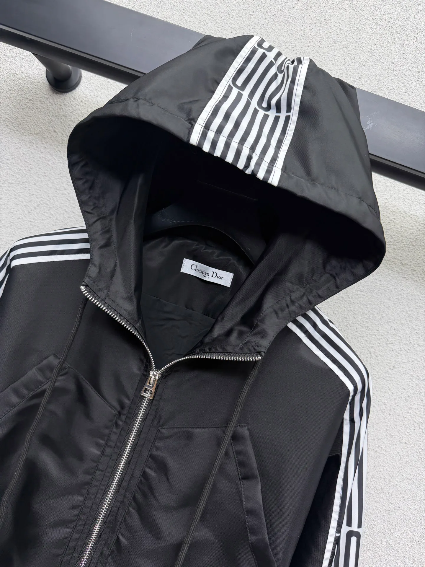 Куртки И Пуховики Женские Christian Dior 11787847