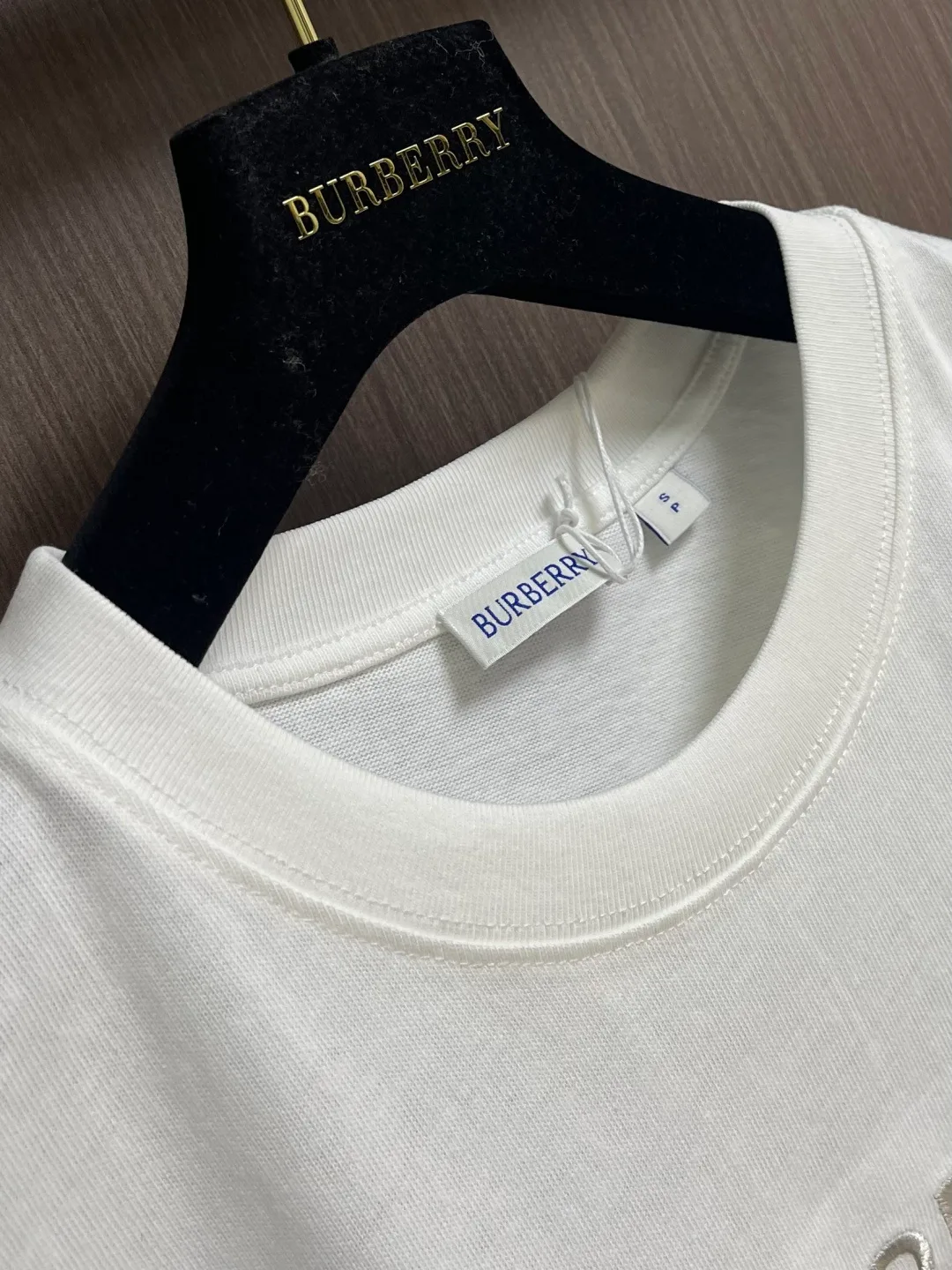 Футболки Женские Burberry 18191328