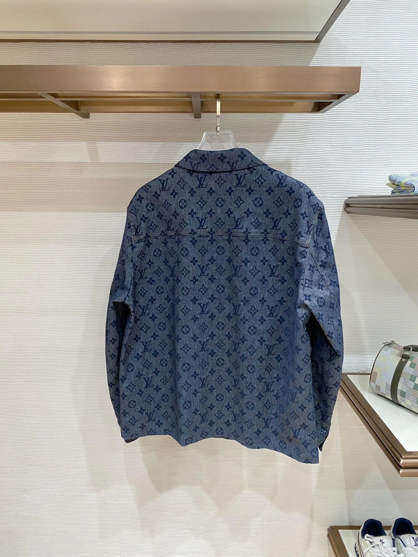 Куртки И Пуховики Мужские Louis Vuitton 10271862