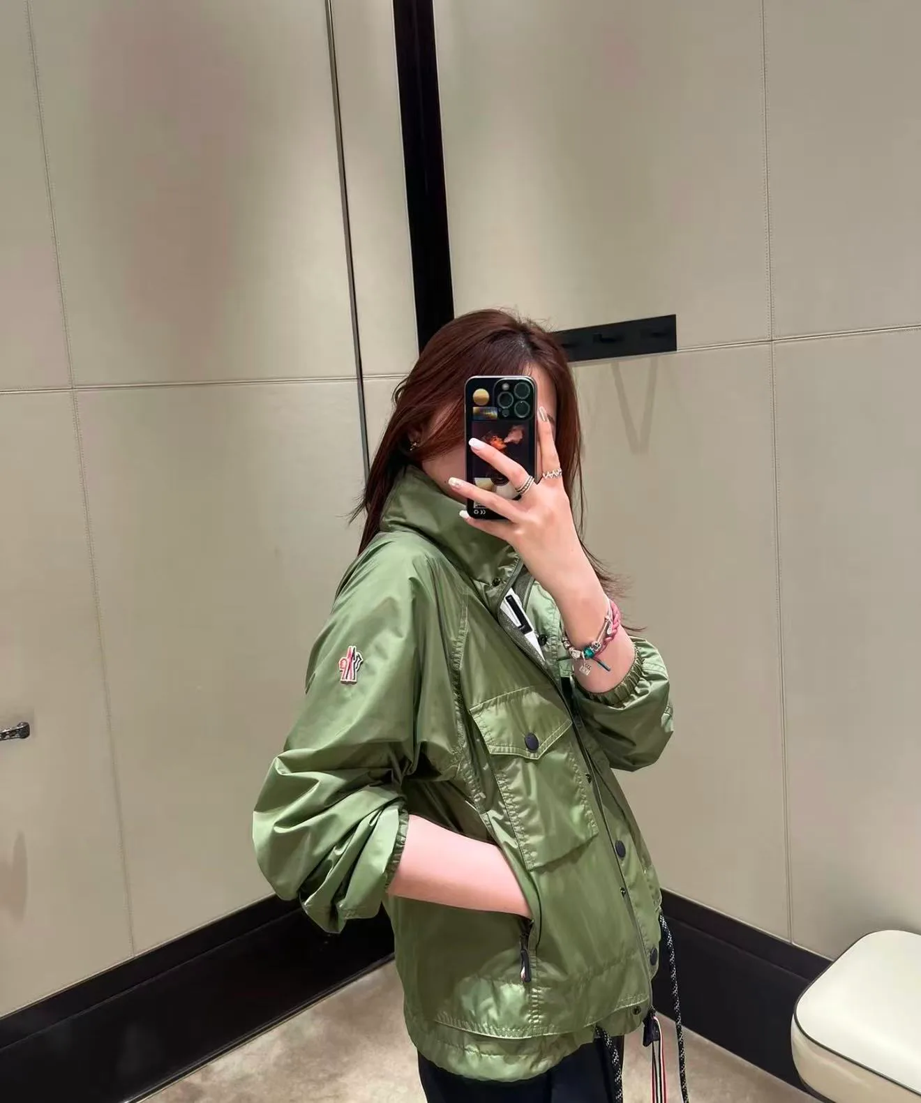 Куртки И Пуховики Женские Moncler 11615069