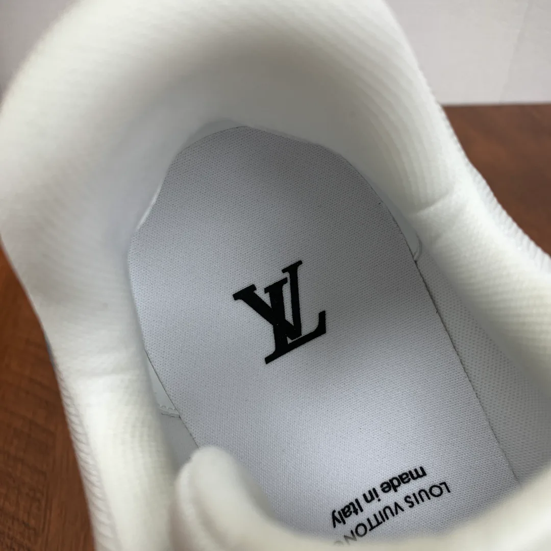 Кроссовки Мужские Louis Vuitton 1032427