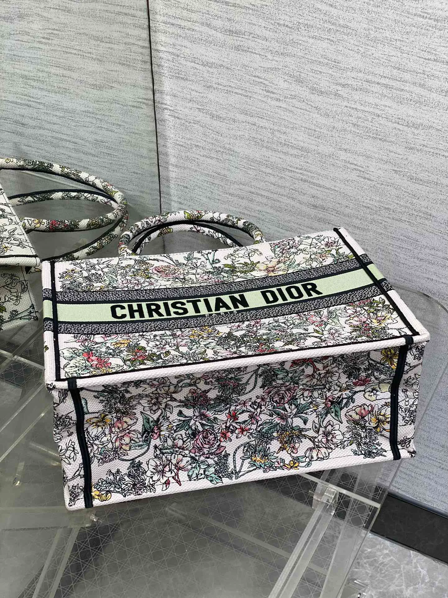 Классические Сумки Женские Christian Dior 11224048