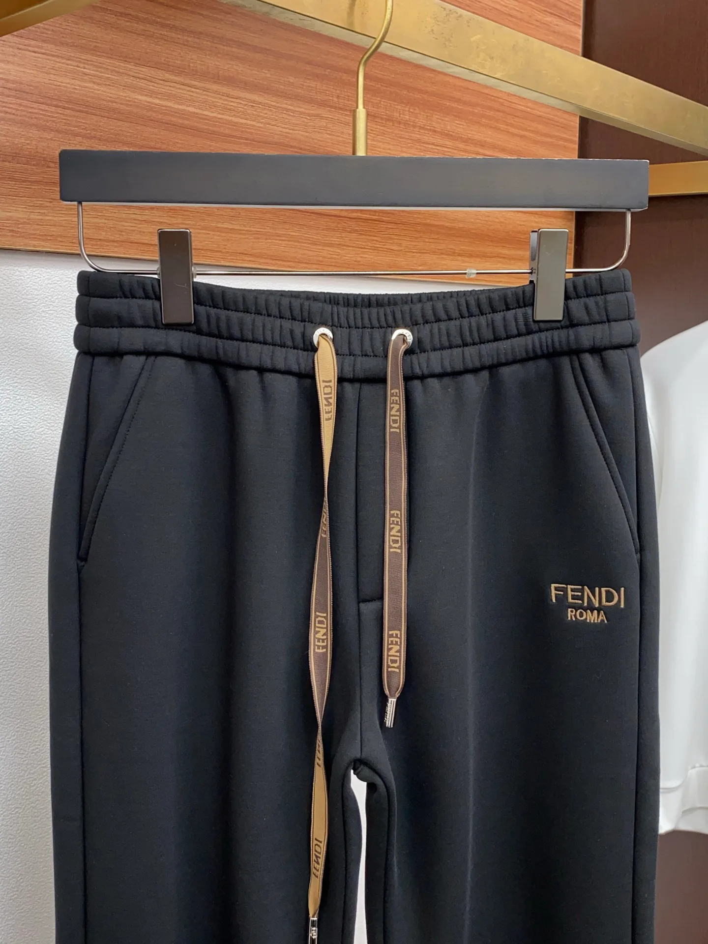 Брюки Женские Fendi 688292