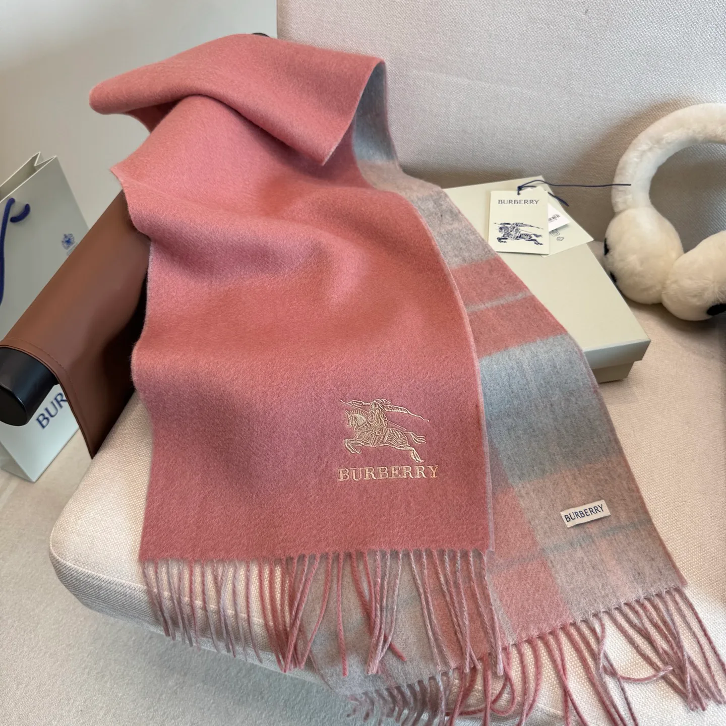 Шарфы Burberry 832091