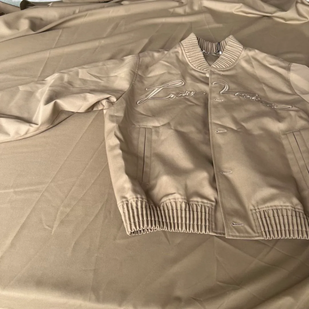 Куртки И Пуховики Женские Louis Vuitton 412769