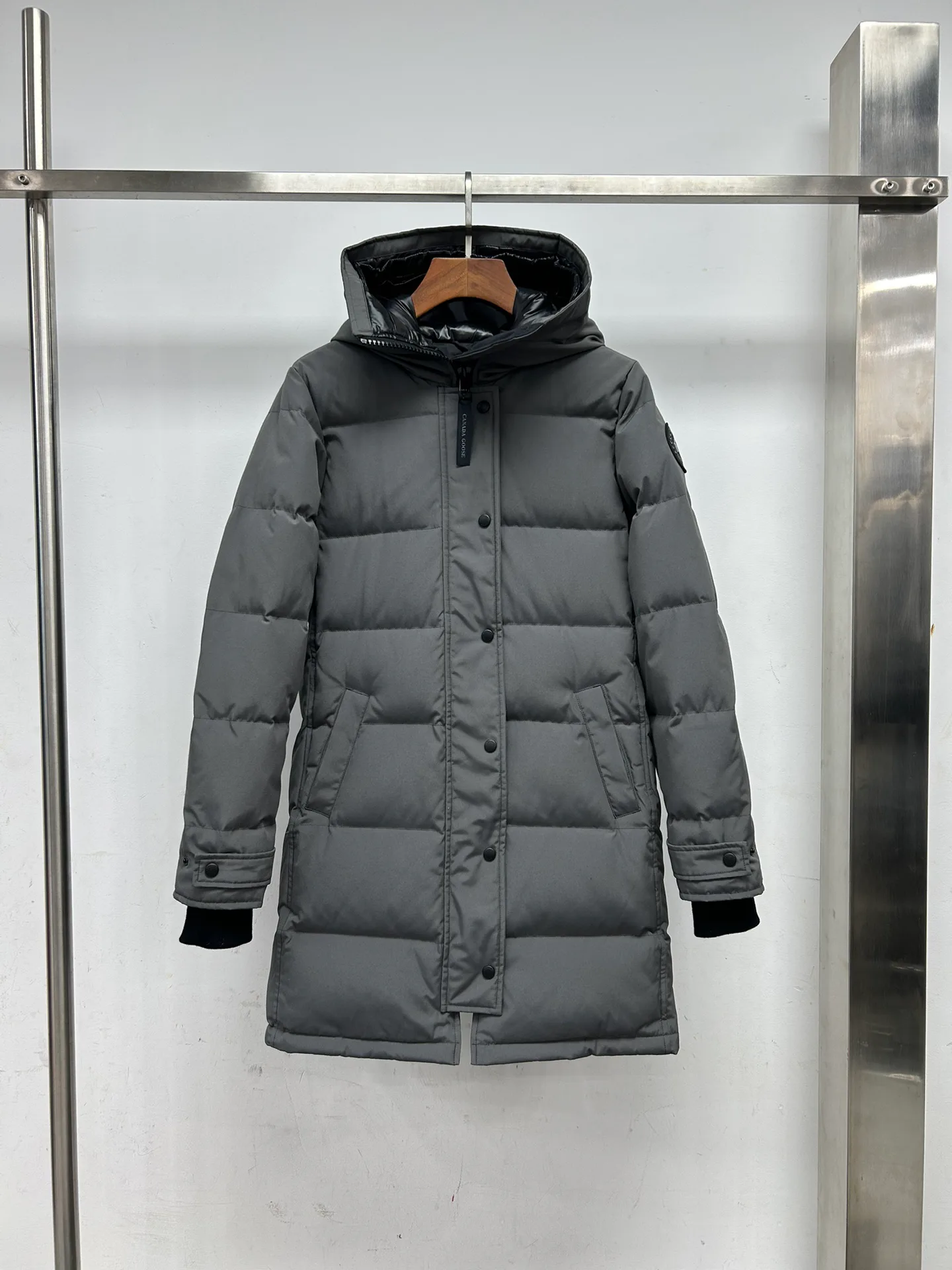 Пальто Женские Canada Goose 4825874