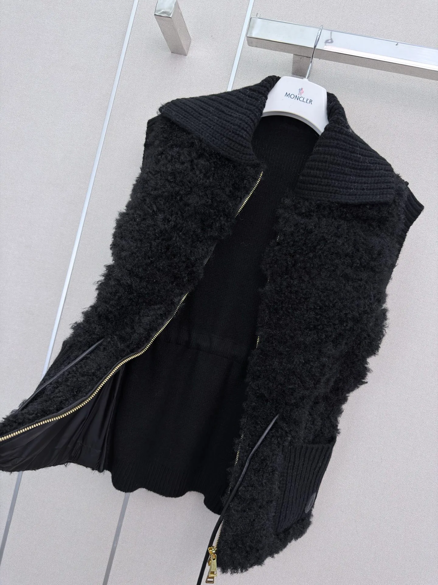 Жилеты Женские Moncler 18108849