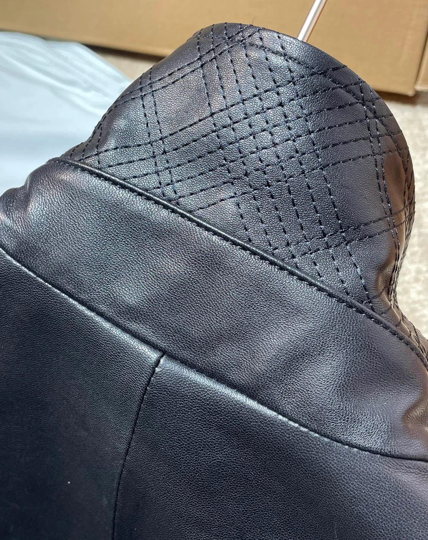 Кожаные Куртки И Дублёнки Женские Burberry 18235890