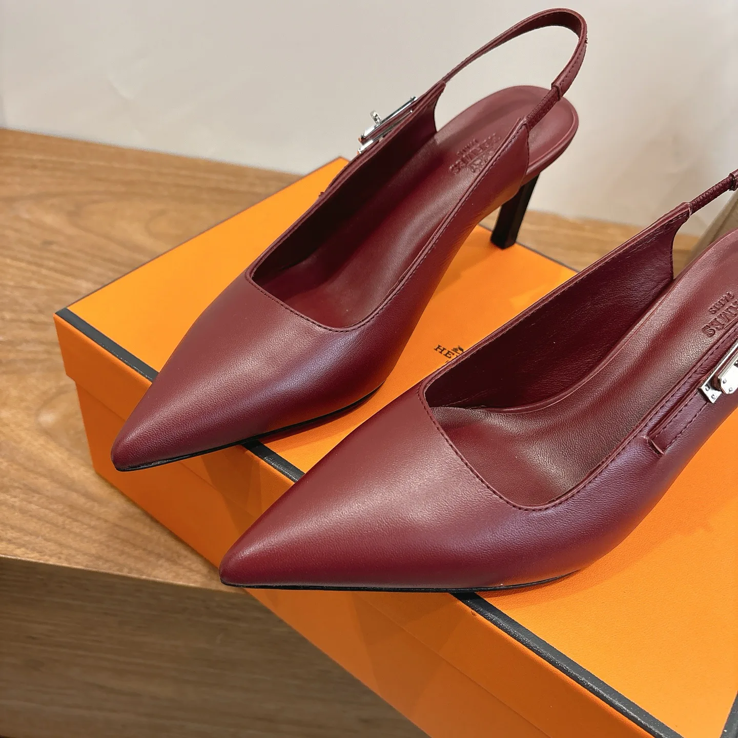 Туфли Женские Hermes 10424331