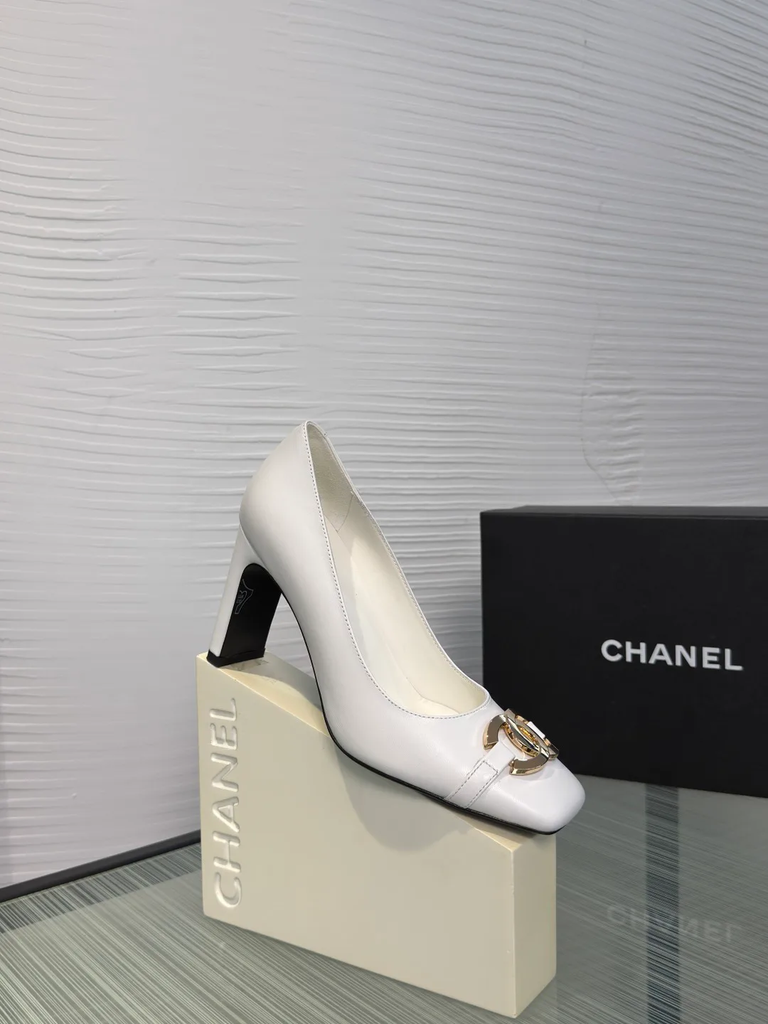 Туфли Женские Chanel 17480130