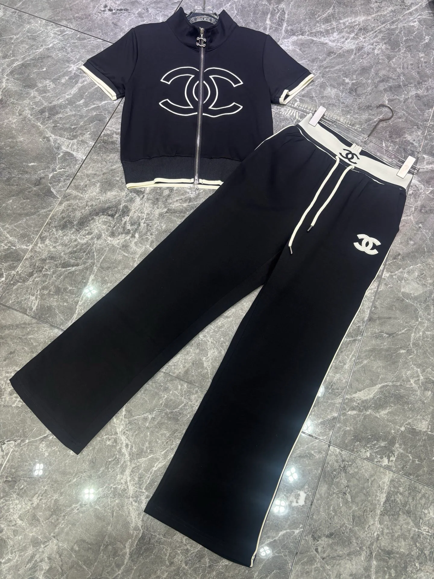Спортивные Костюмы Женские Chanel 11650494
