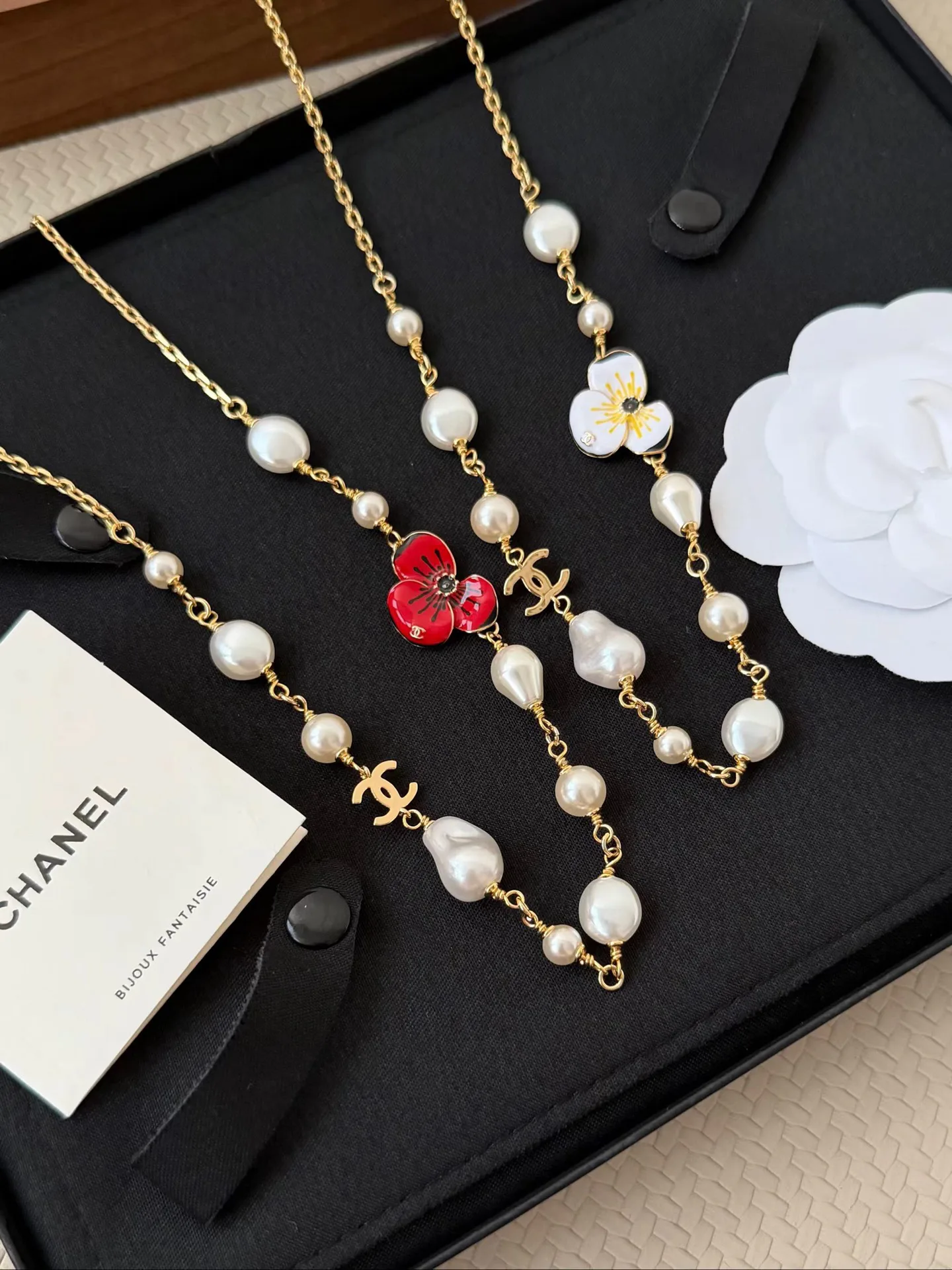Бижутерия Chanel 18122942
