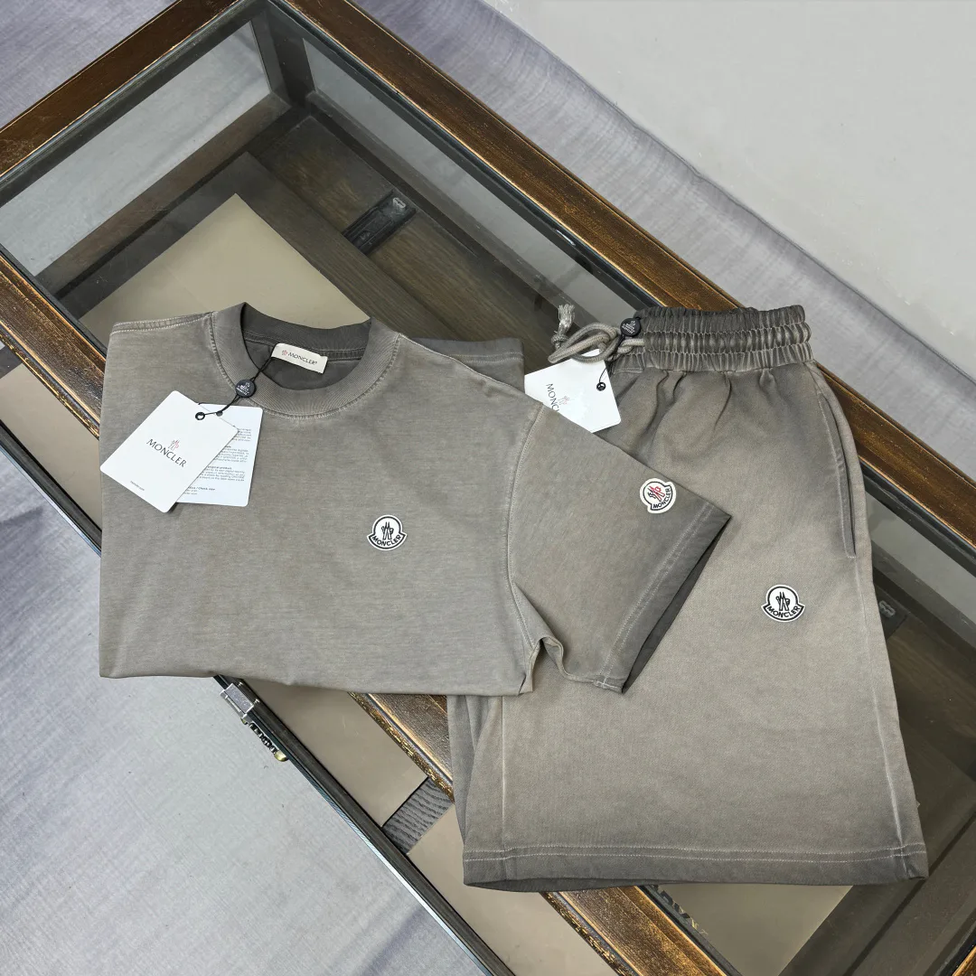 Костюмы Женские Moncler 11885566