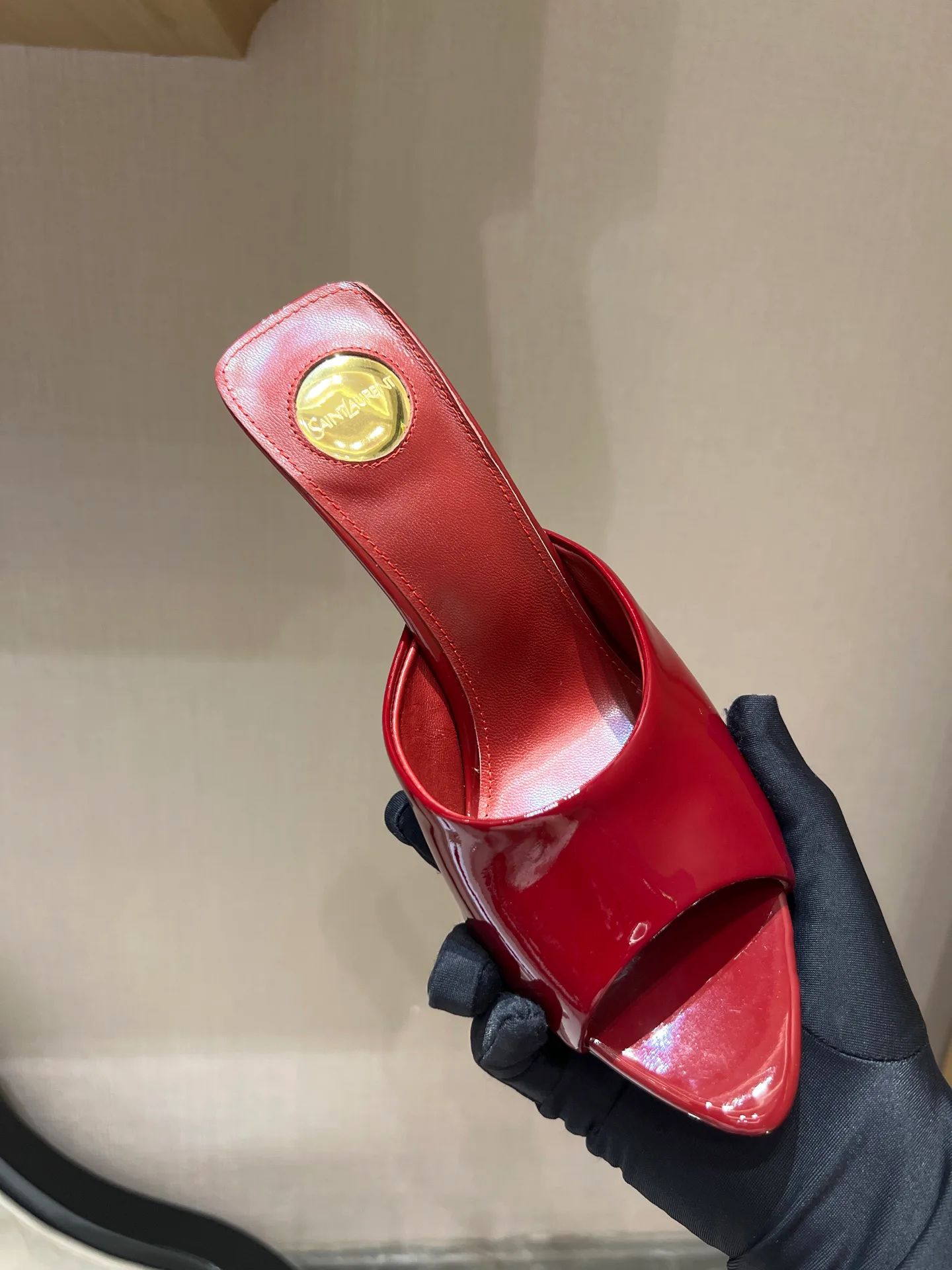 Босоножки Женские Saint Laurent 25824