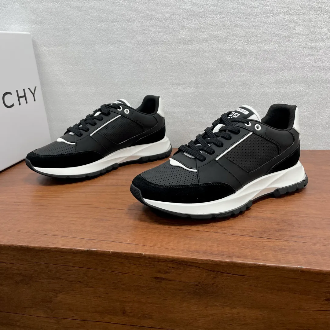 Кроссовки Мужские Givenchy 17307252