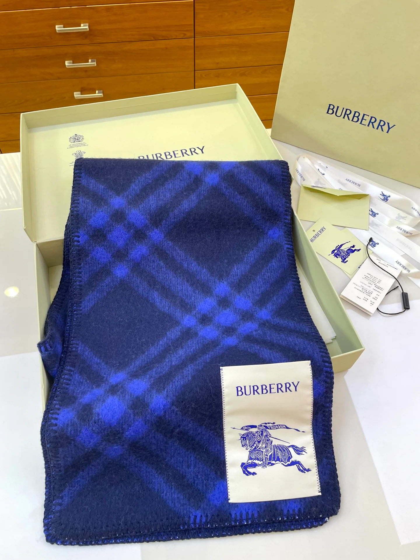 Шарфы Burberry 159089
