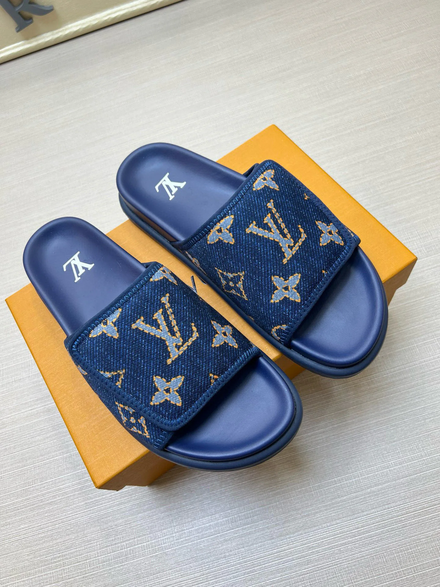 Шлепанцы Мужские Louis Vuitton 1789275