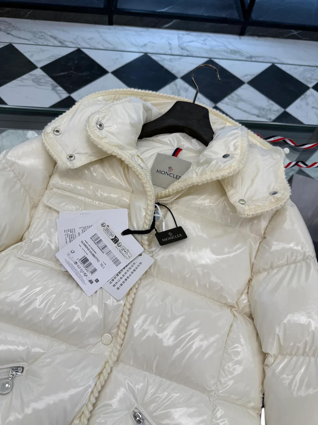 Куртки И Пуховики Женские Moncler 18741287