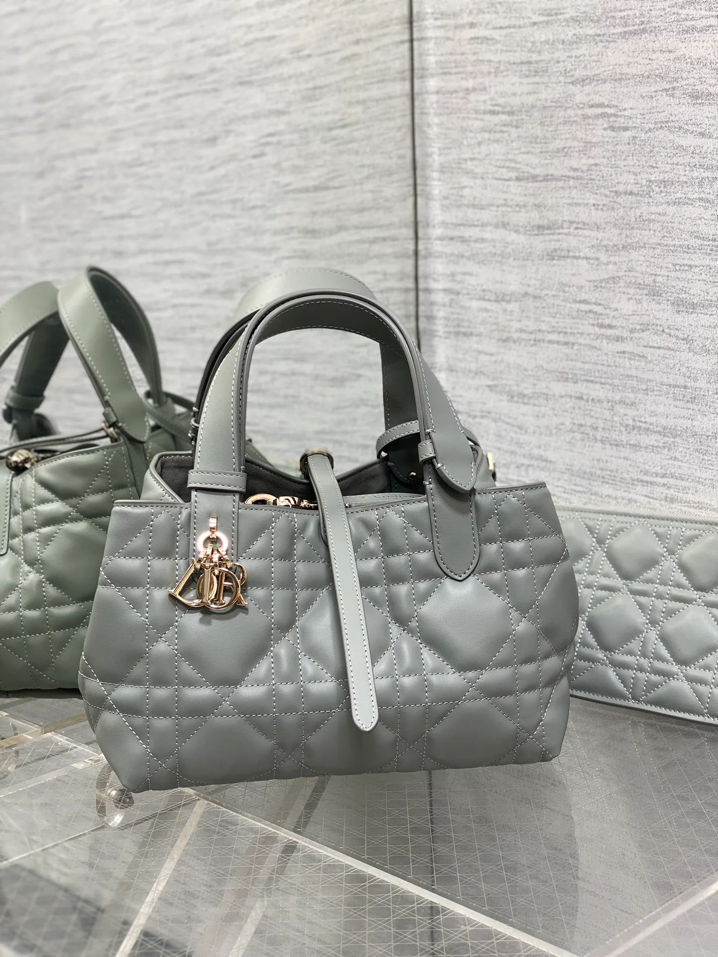 Классические Сумки Женские Christian Dior 11562723