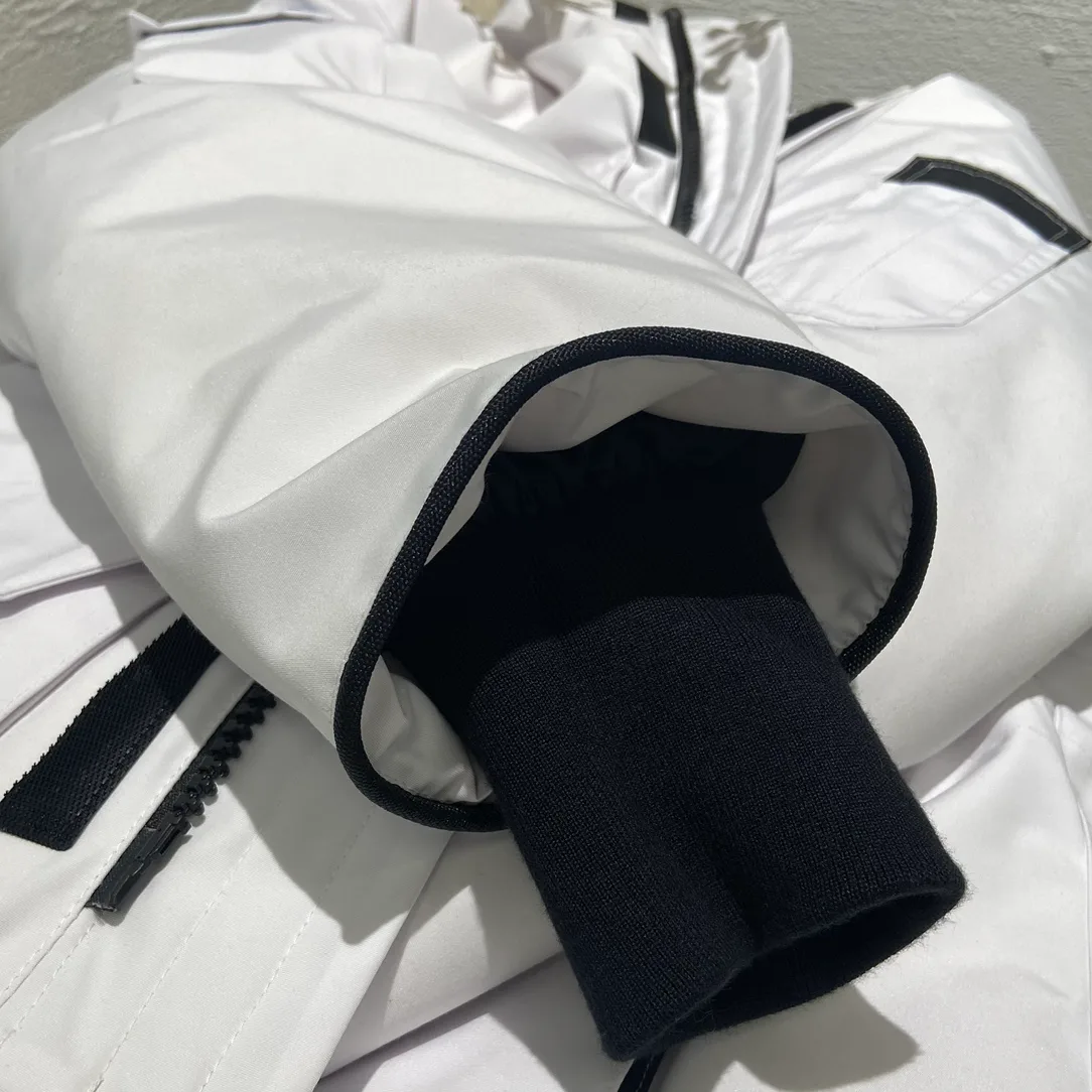 Куртки И Пуховики Женские Canada Goose 1845672