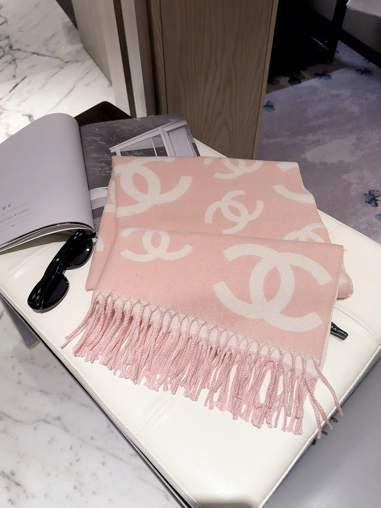 Шарфы Chanel 18222748