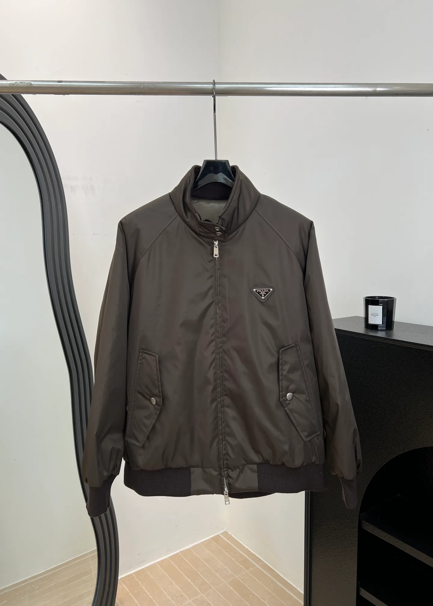 Куртки И Пуховики Женские Prada 18733506