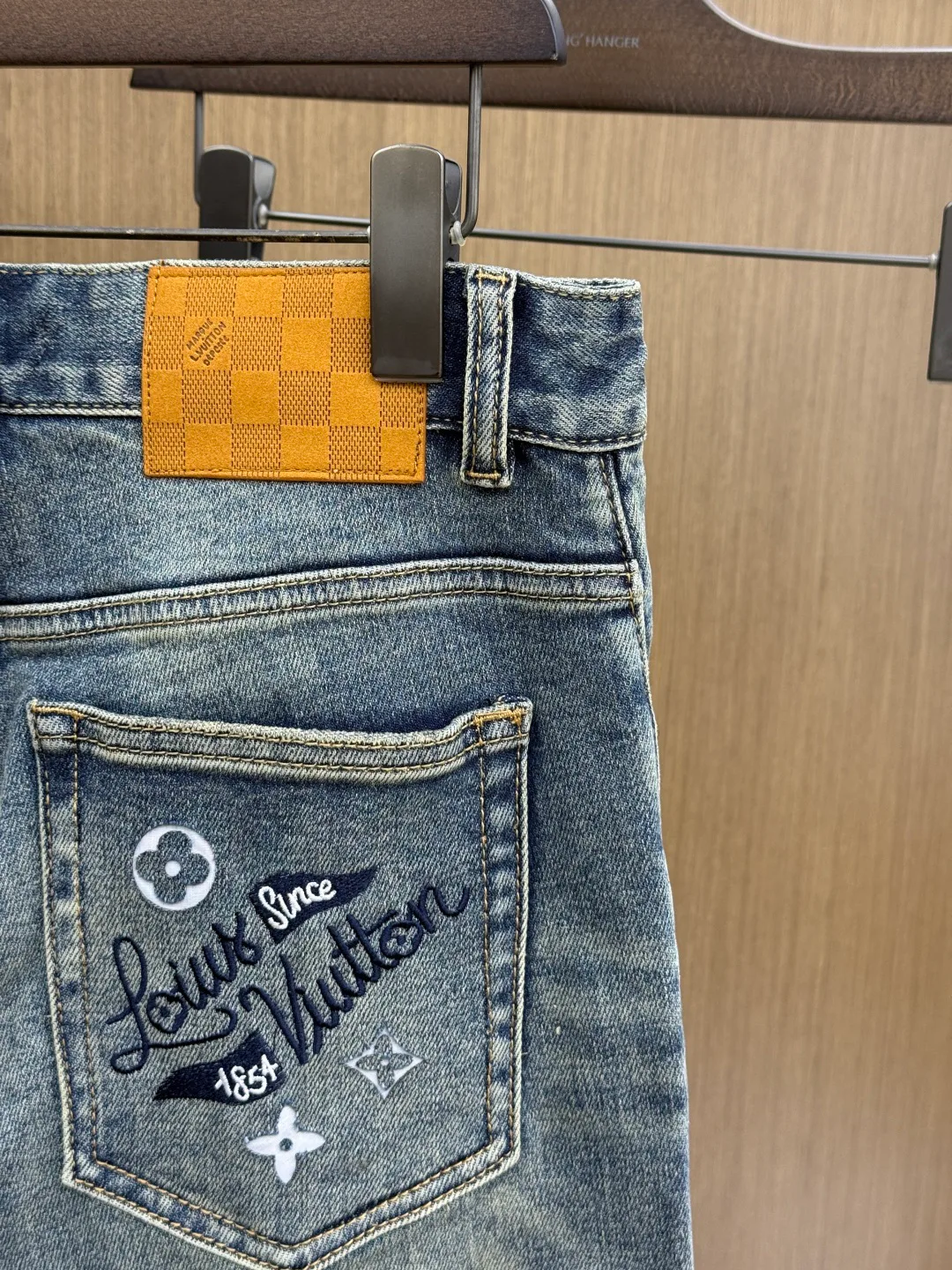 Джинсы Женские Louis Vuitton 12821862