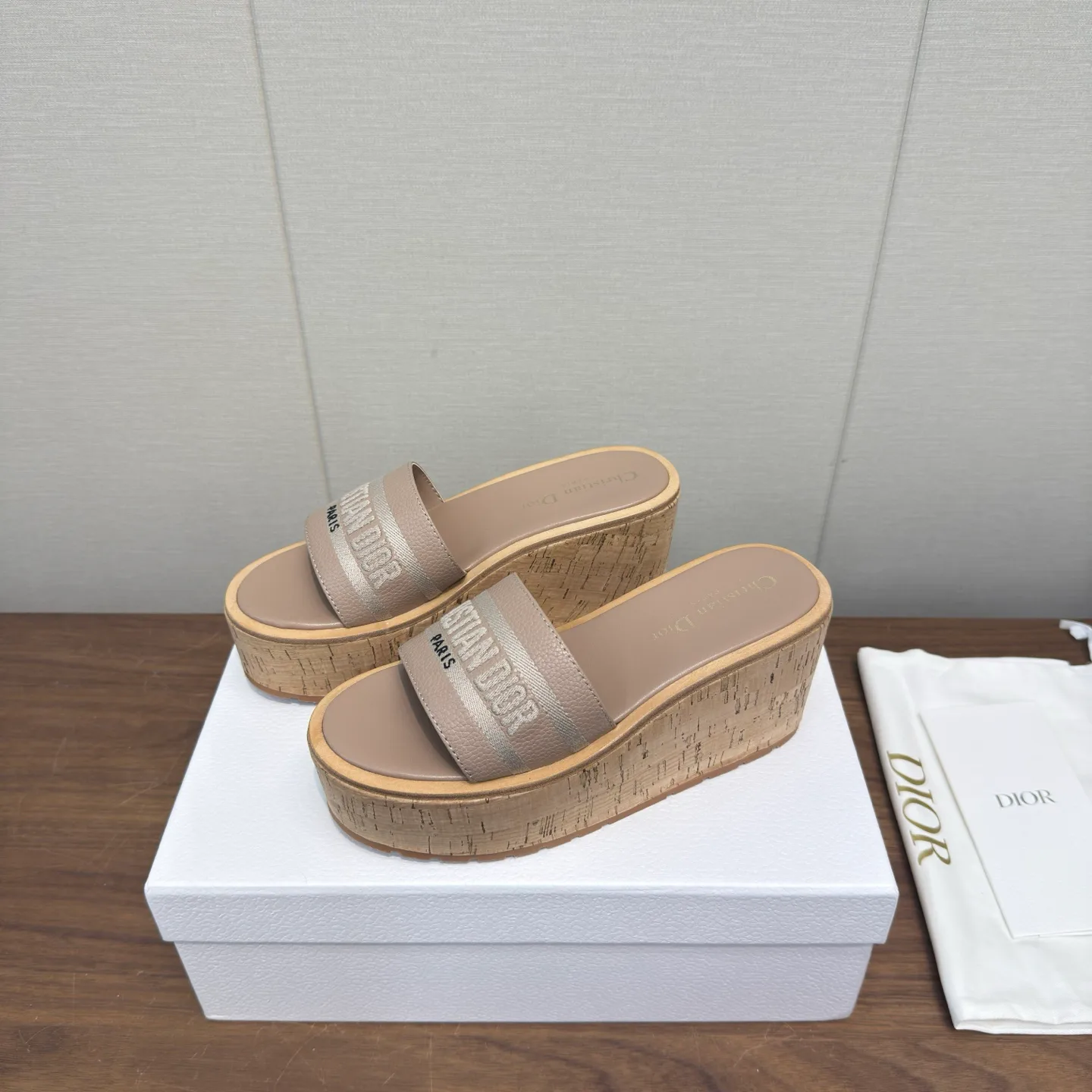 Шлепанцы Женские Christian Dior 10169072