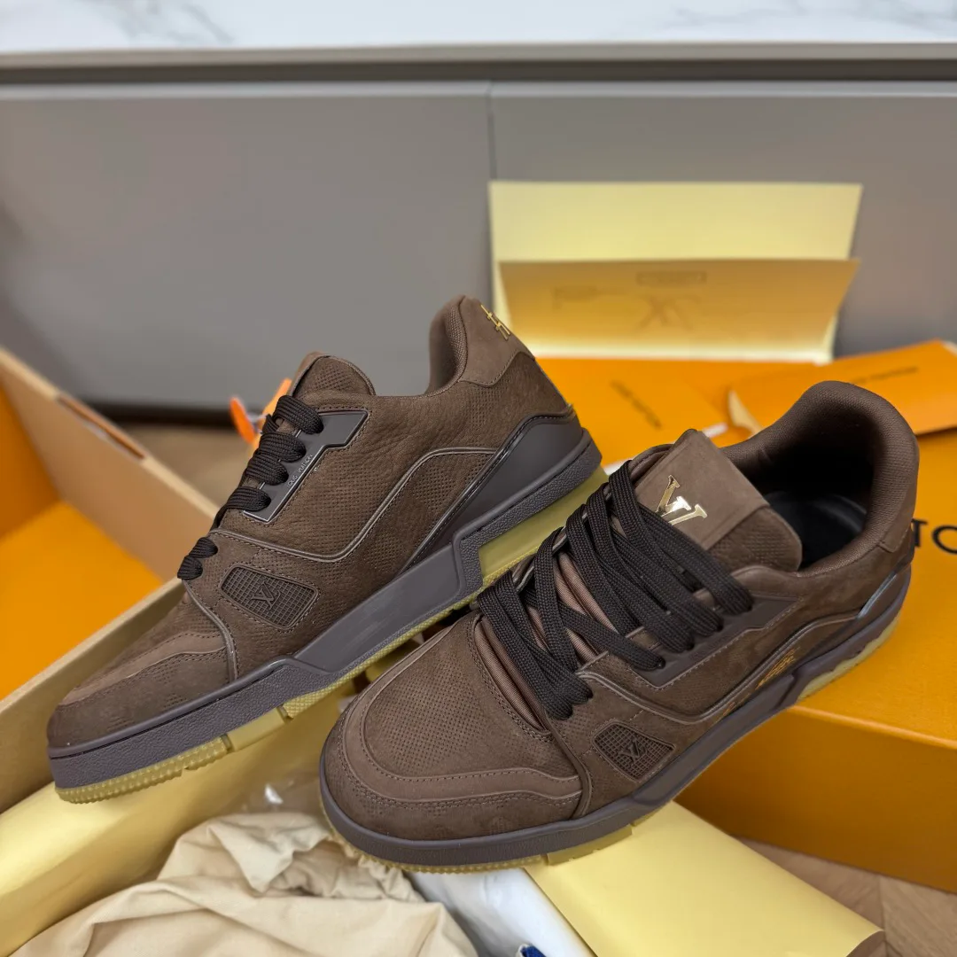 Кроссовки Мужские Louis Vuitton 2405198