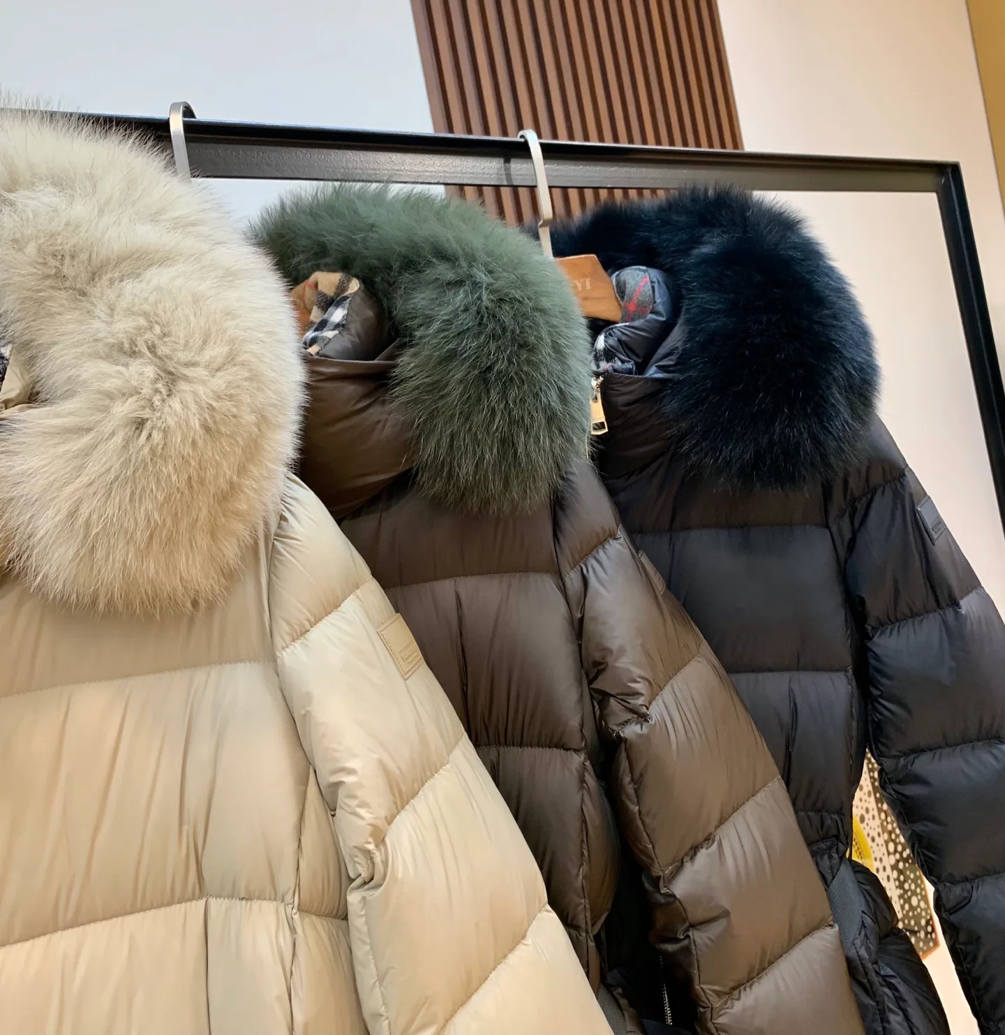 Куртки И Пуховики Женские Burberry 18741867