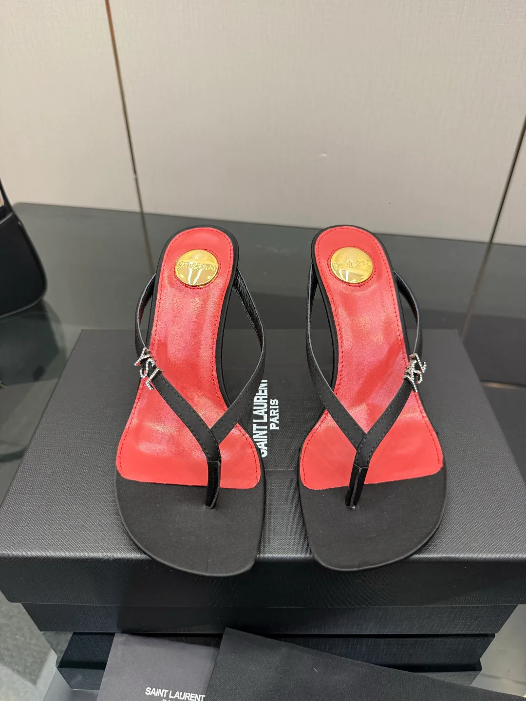Сандалии Женские Saint Laurent 13164440