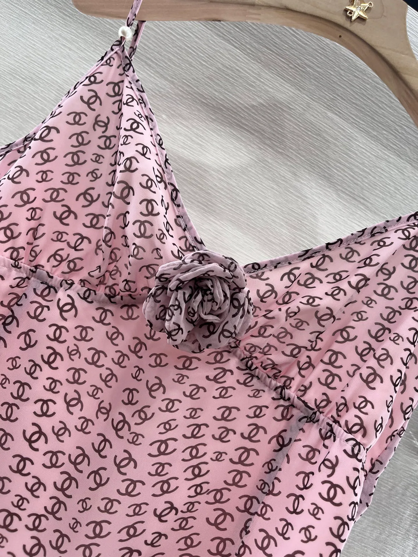 Платья Женские Chanel 21832