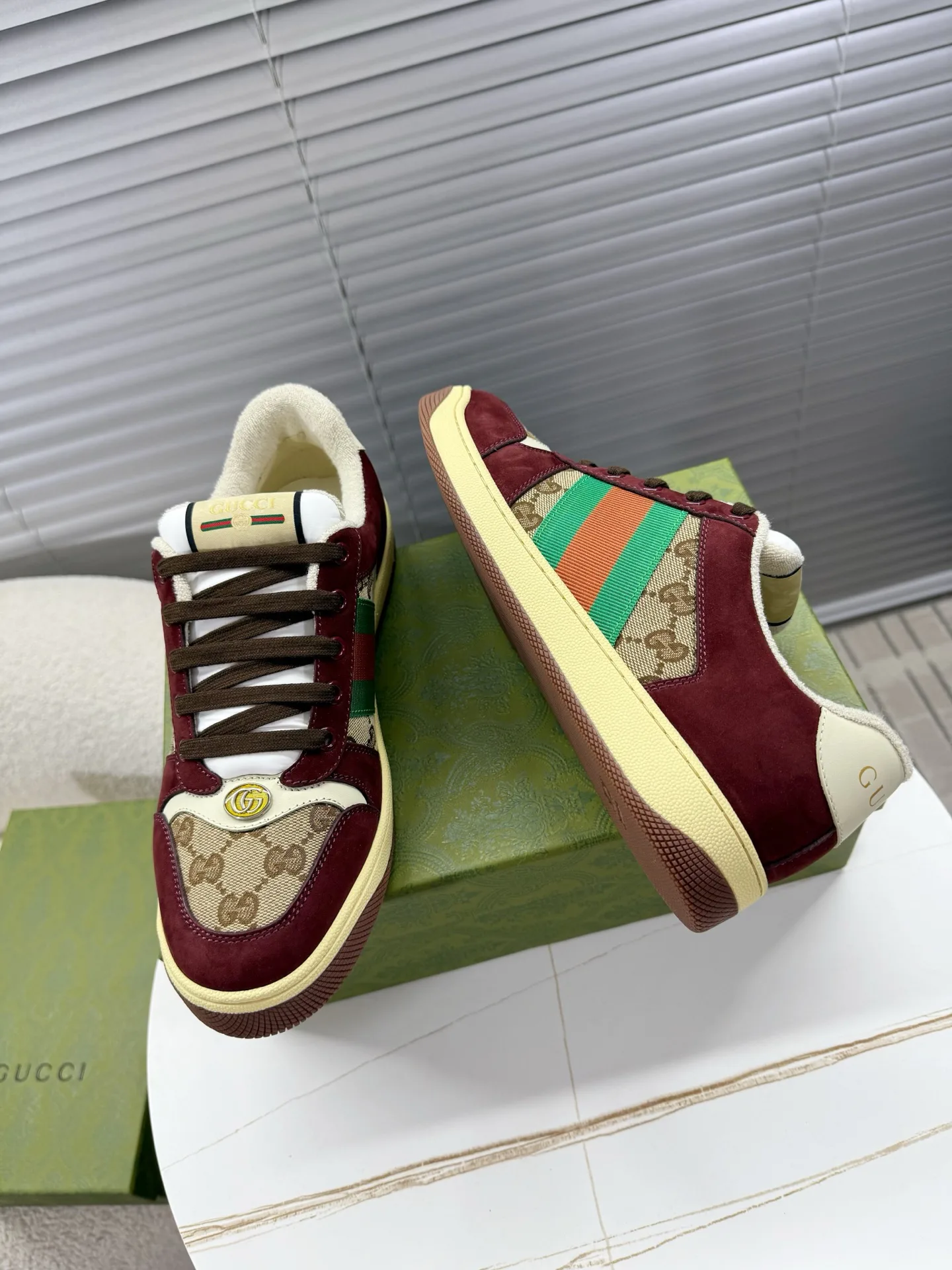 Кроссовки Женские Gucci 856492