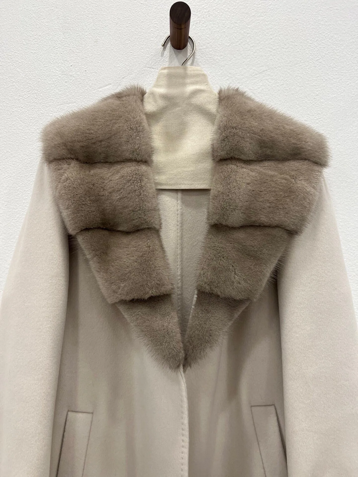 Пальто Женские Loro Piana 259140