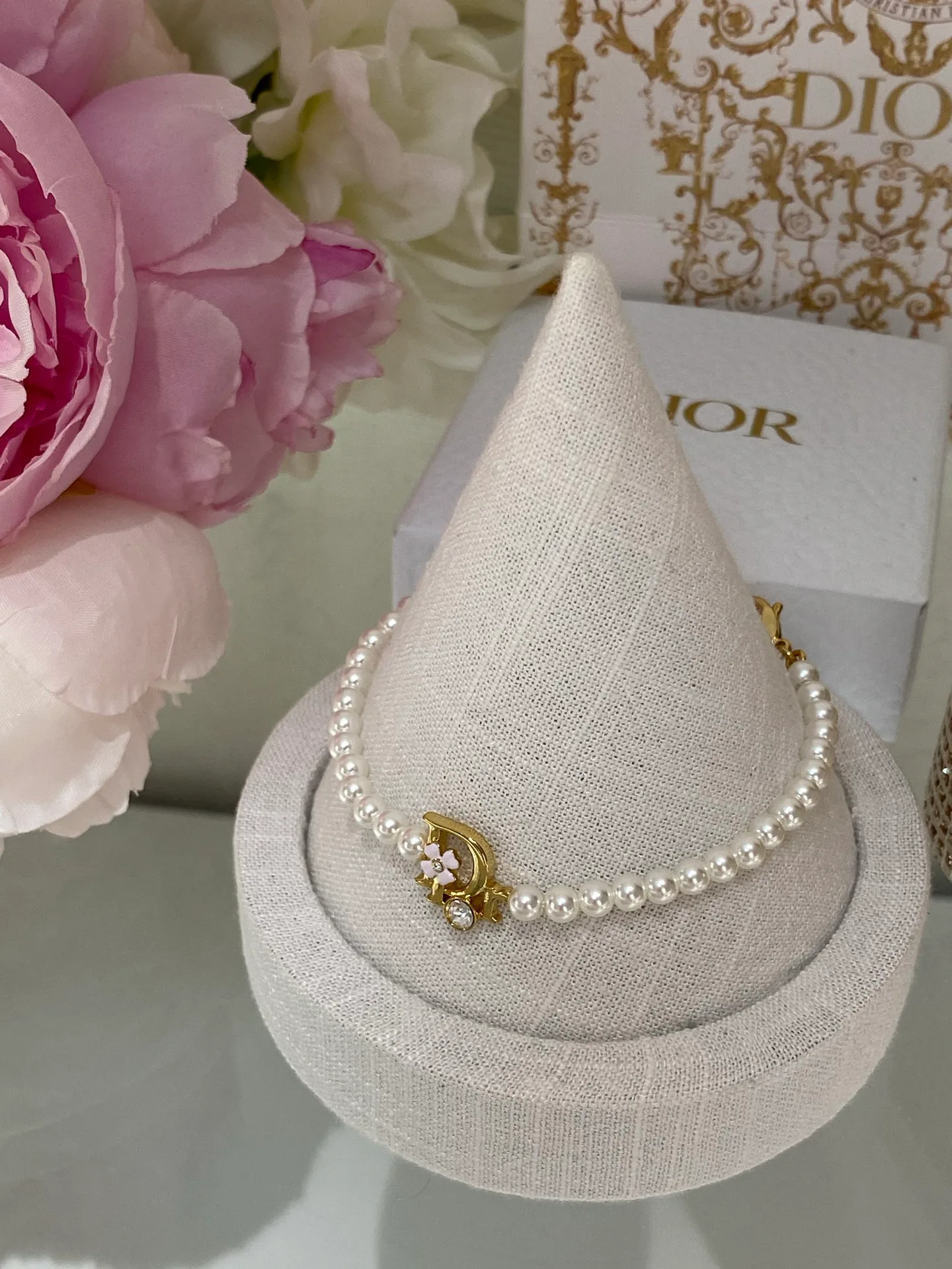 Бижутерия Christian Dior 18241943