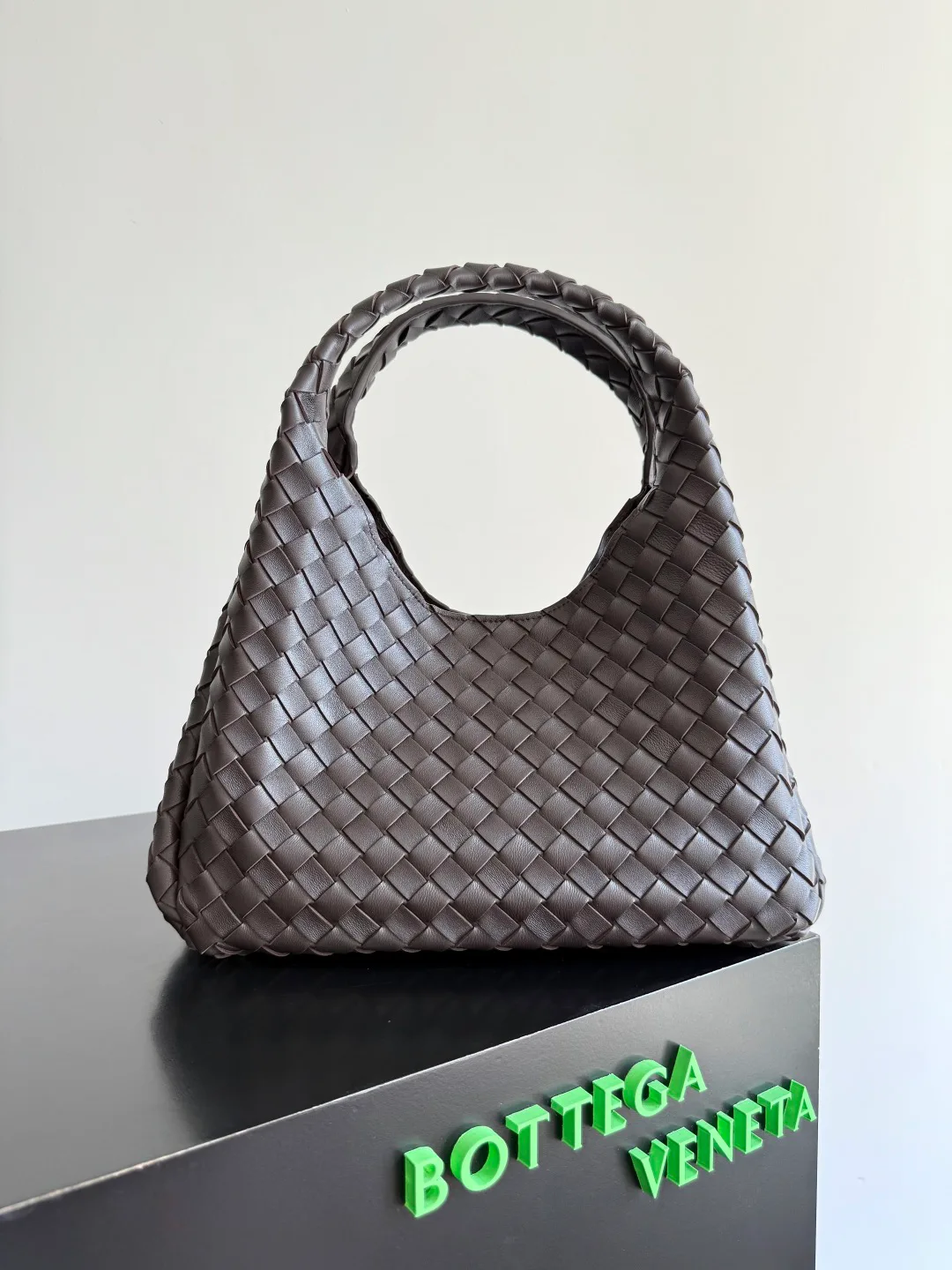 Классические Сумки Женские Bottega Veneta 11669045