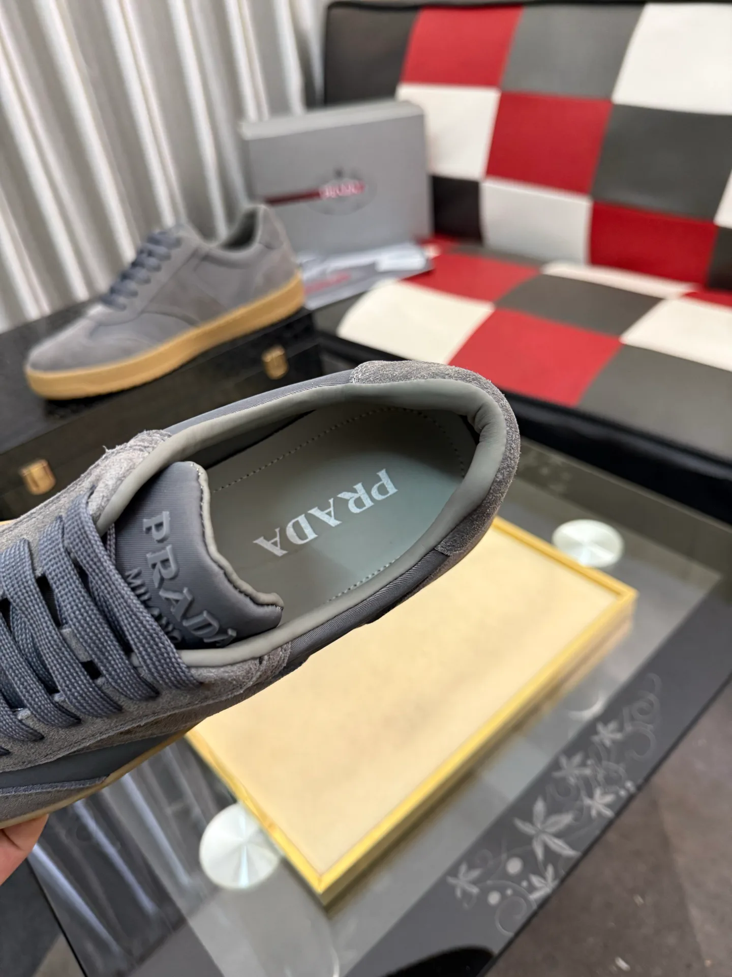Кроссовки Мужские Prada 18346804