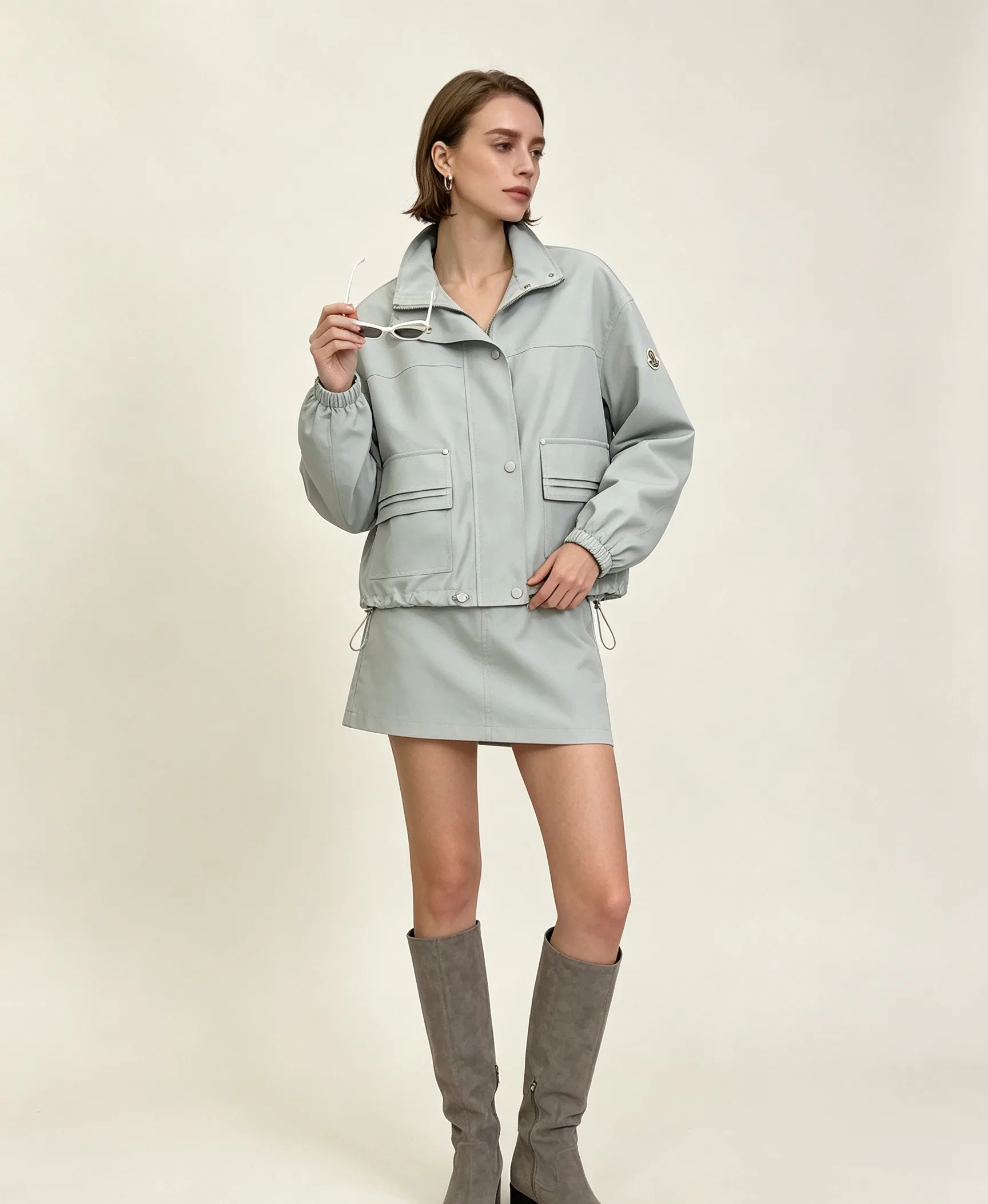 Куртки И Пуховики Женские Moncler 17986482