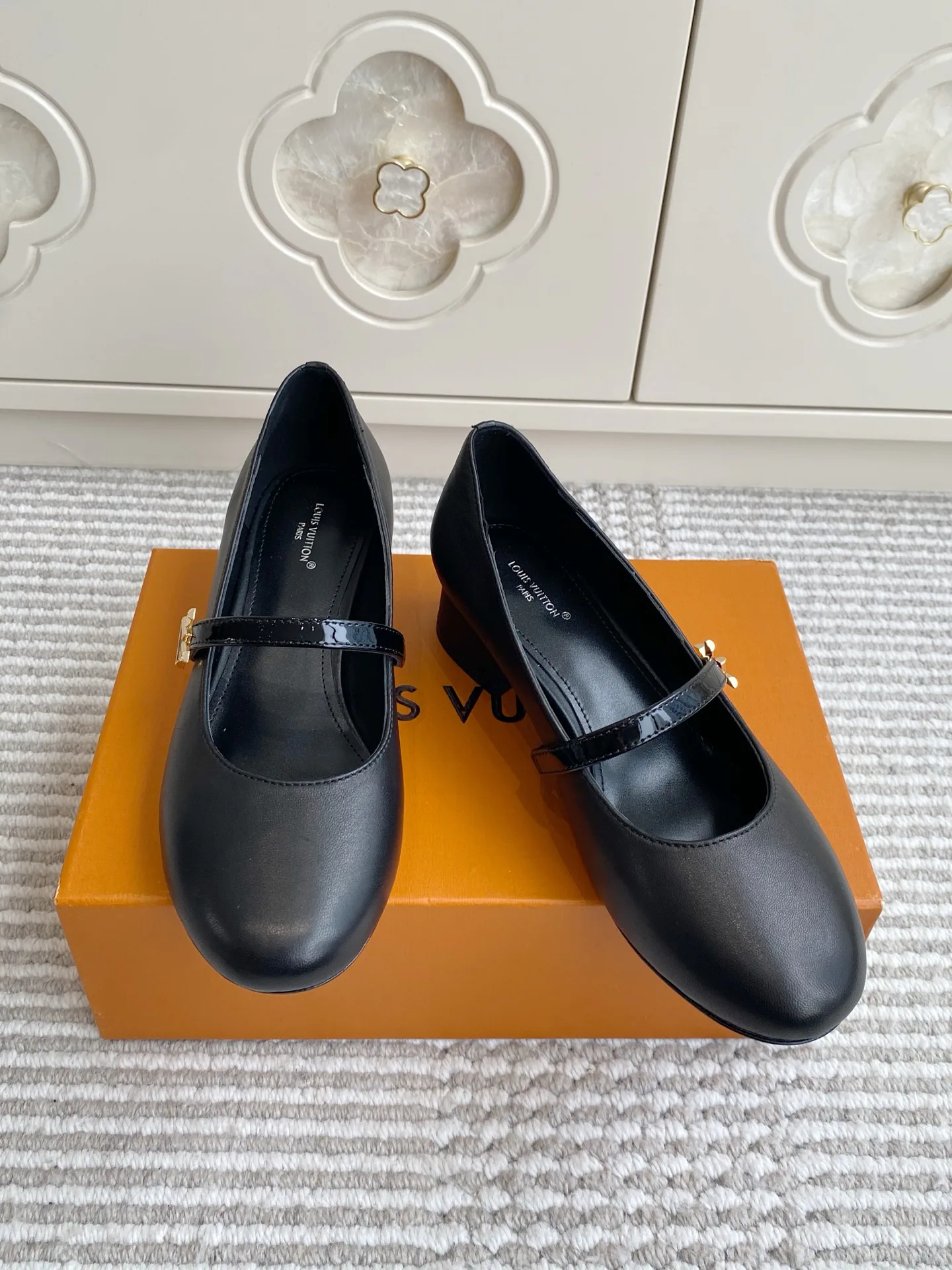 Туфли Женские Louis Vuitton 13185450