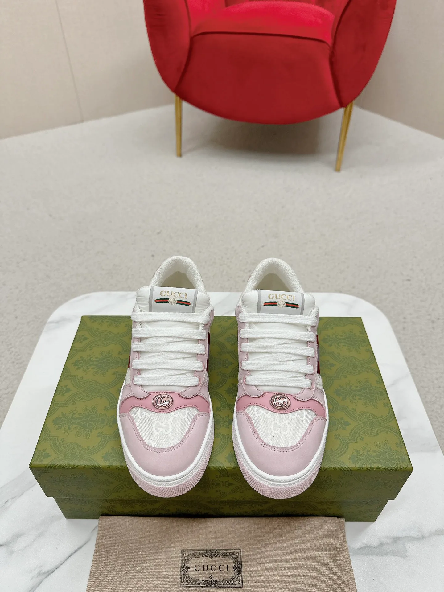 Кроссовки Женские Gucci 4784245