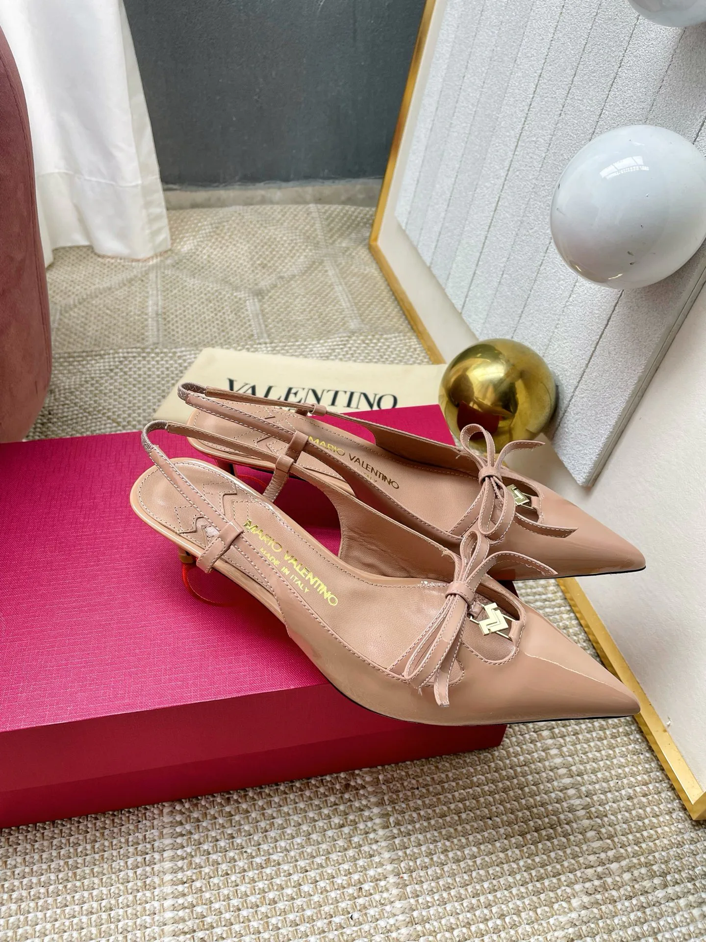 Босоножки Женские Valentino 11479976