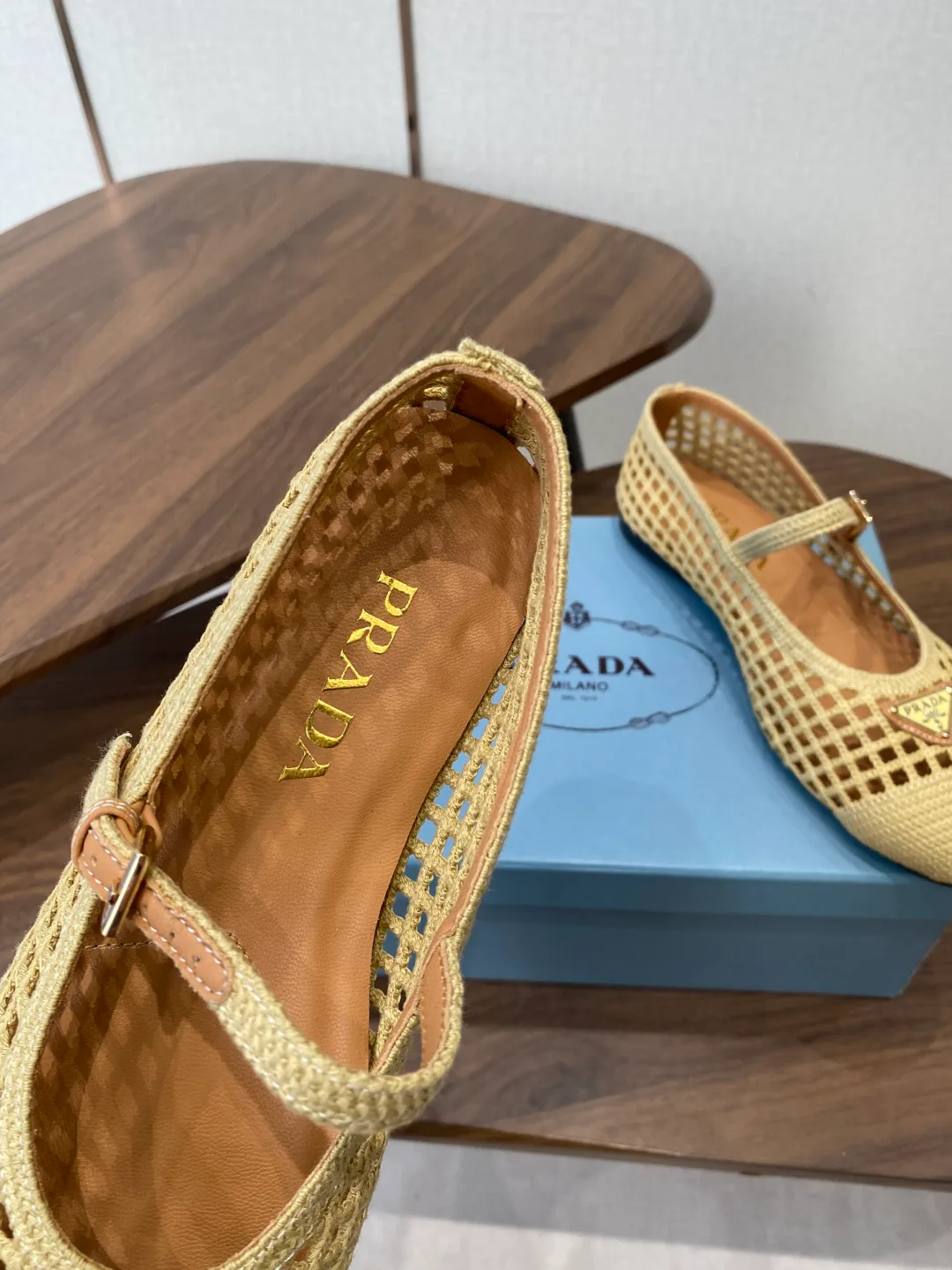 Балетки Женские Prada 13746403