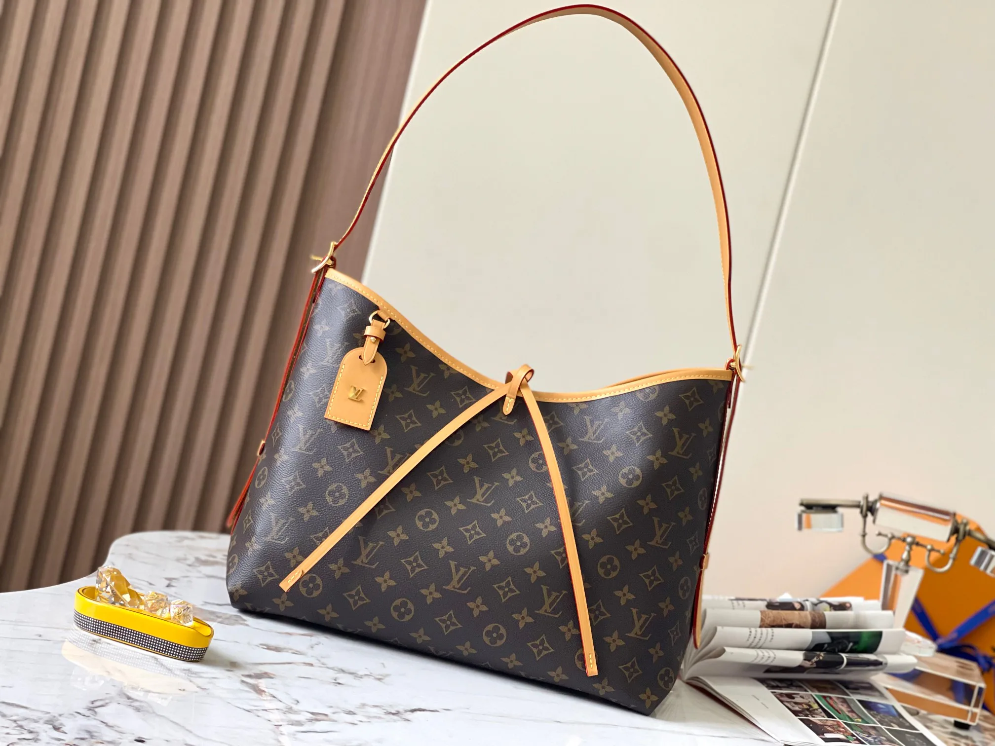Классические Сумки Женские Louis Vuitton 18170477