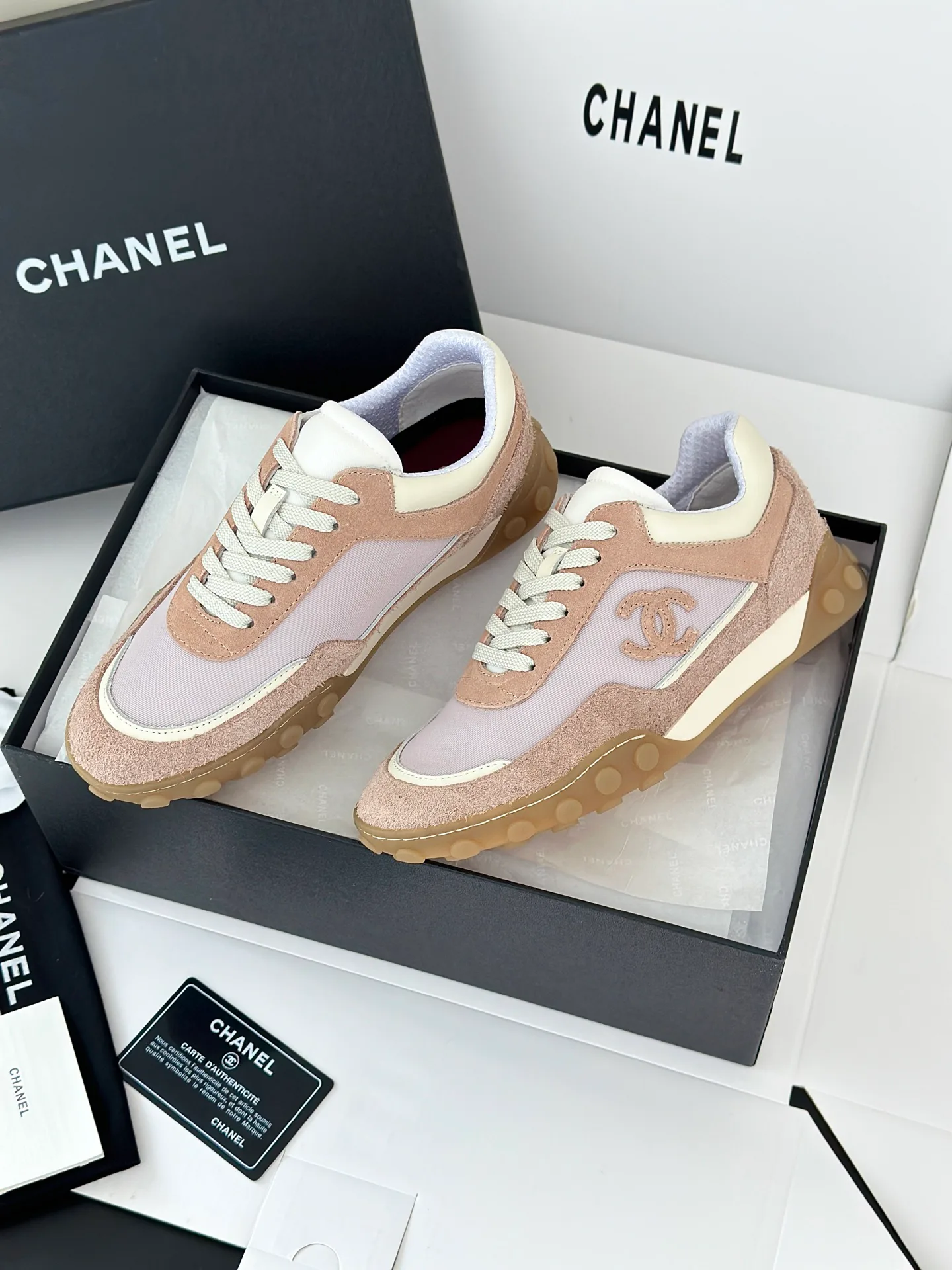 Кроссовки Женские Chanel 18764993