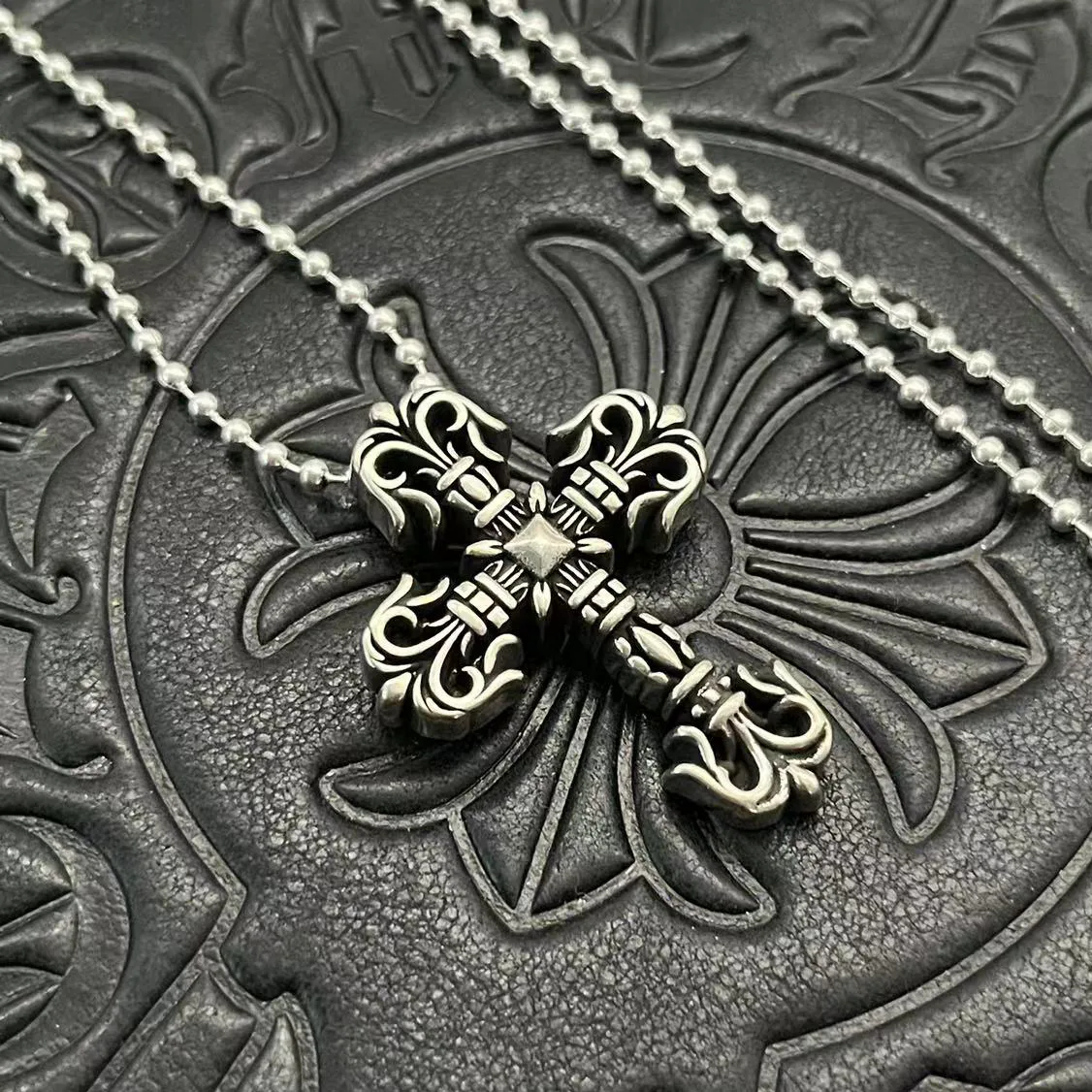 Бижутерия Chrome Hearts 91289